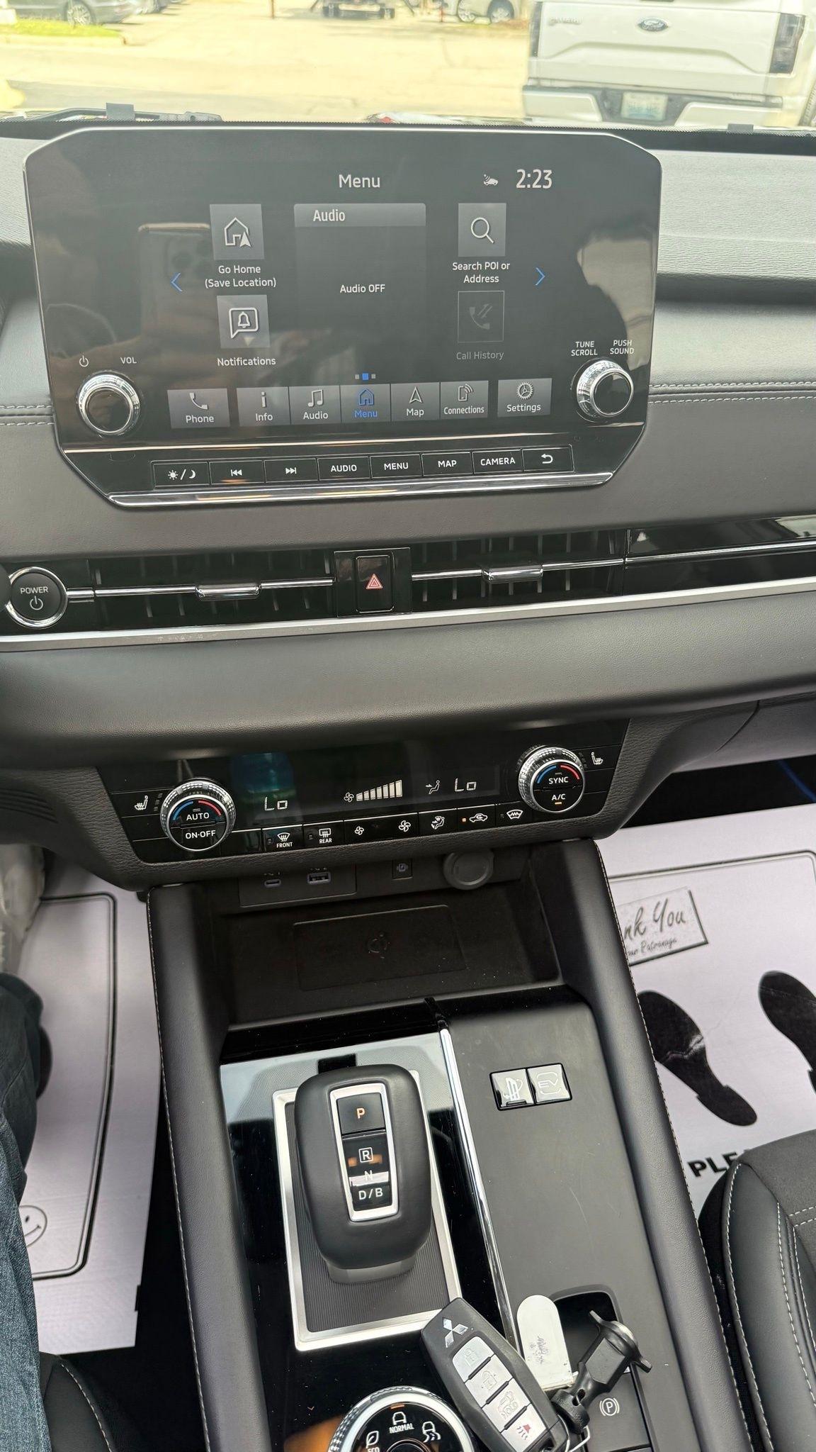 Mitsubishi Outlander PHEV  2024