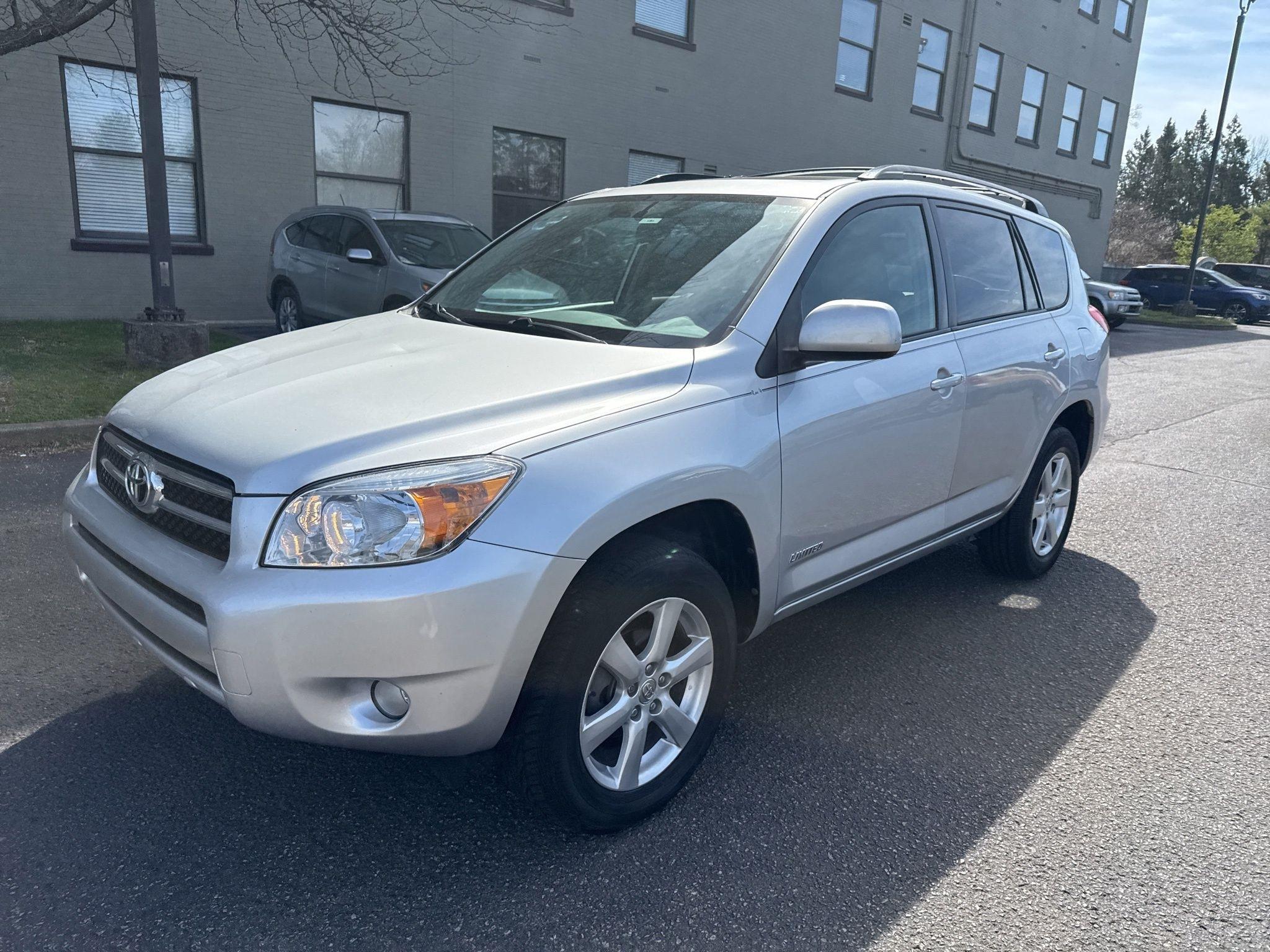 Toyota RAV4  2008