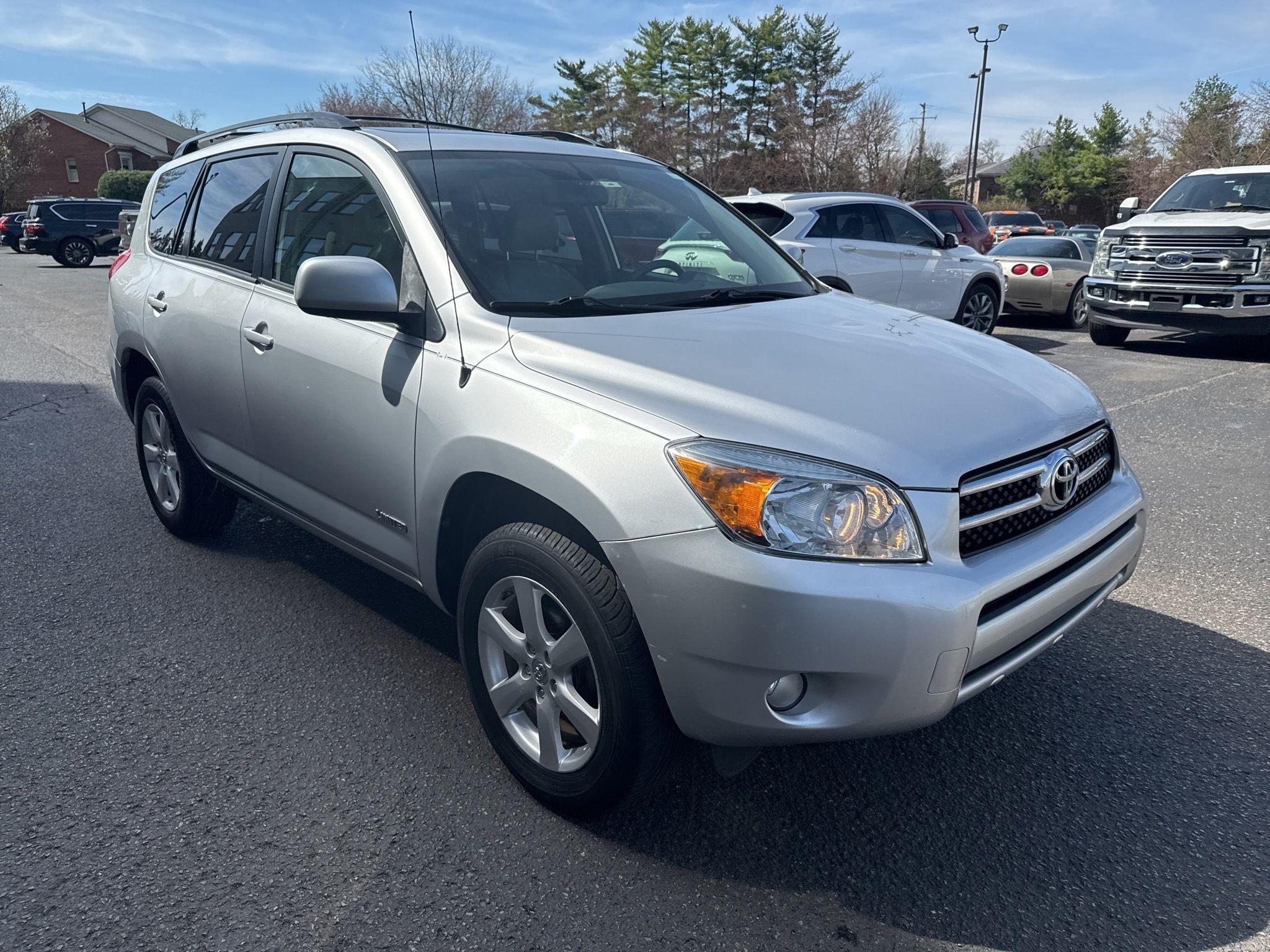 Toyota RAV4  2008