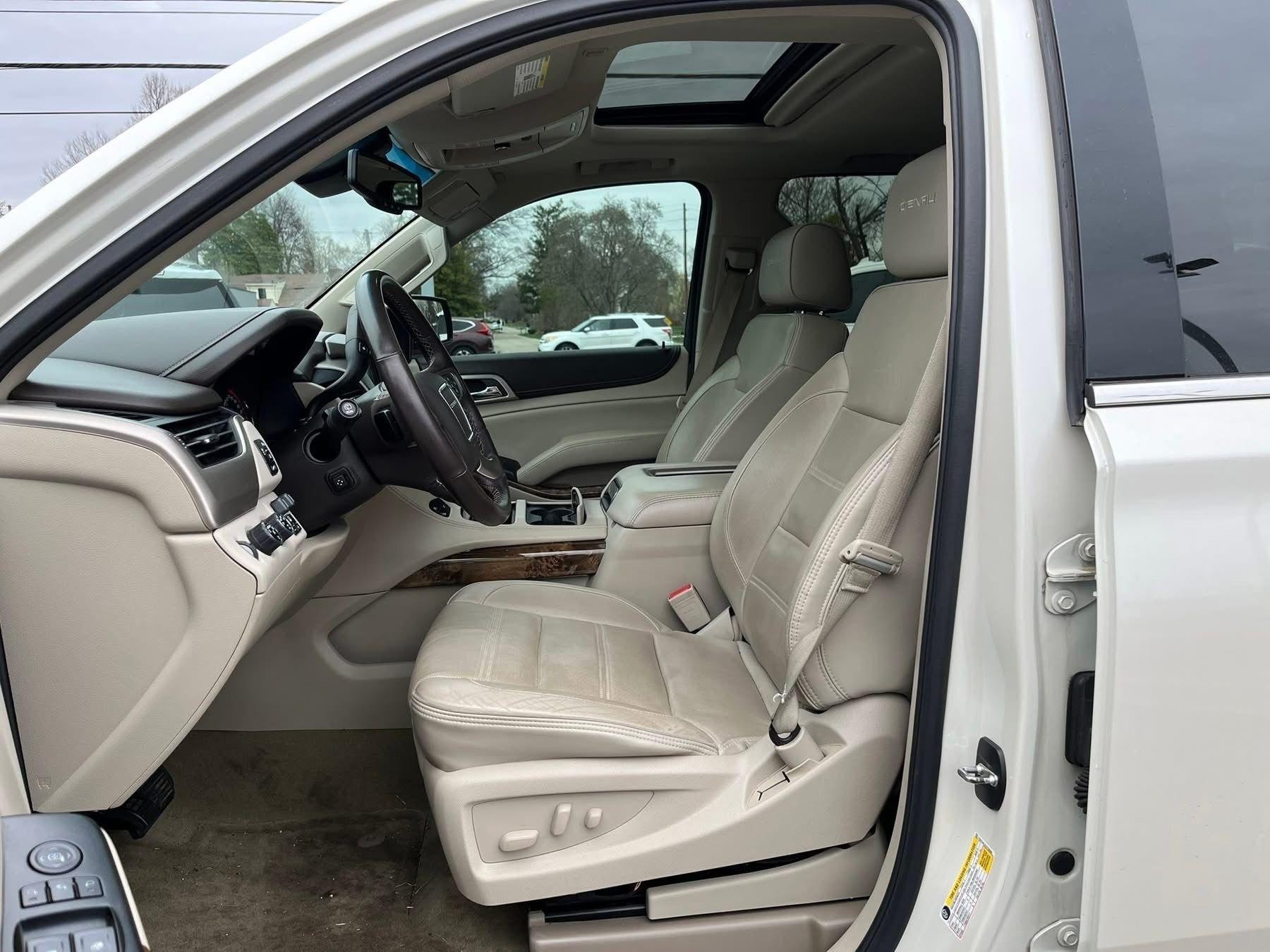 GMC Yukon Denali  2015