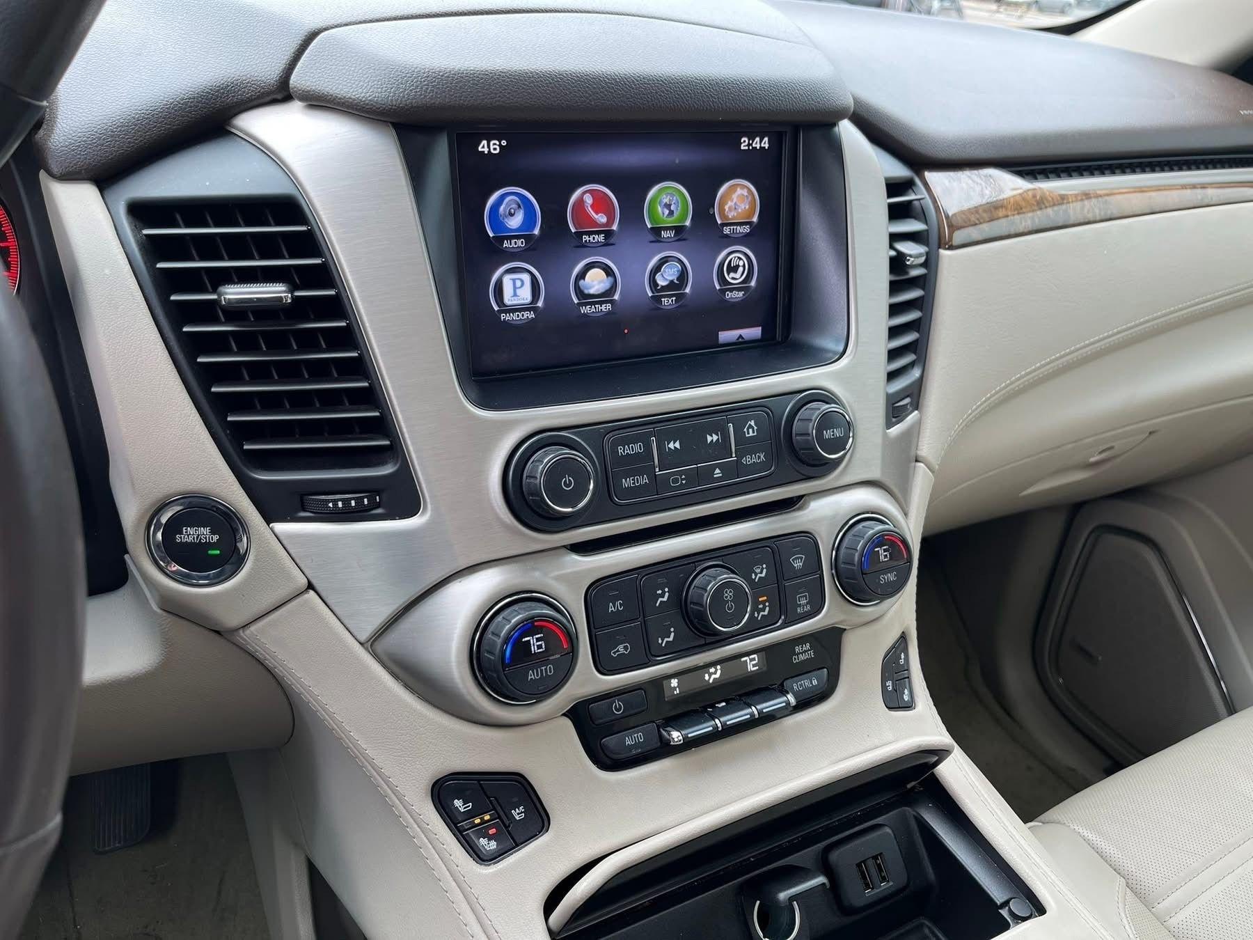 GMC Yukon Denali  2015