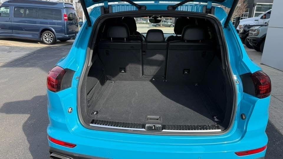 Porsche Cayenne  2018