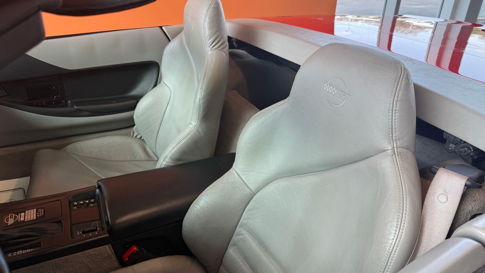 Chevrolet Corvette  1996