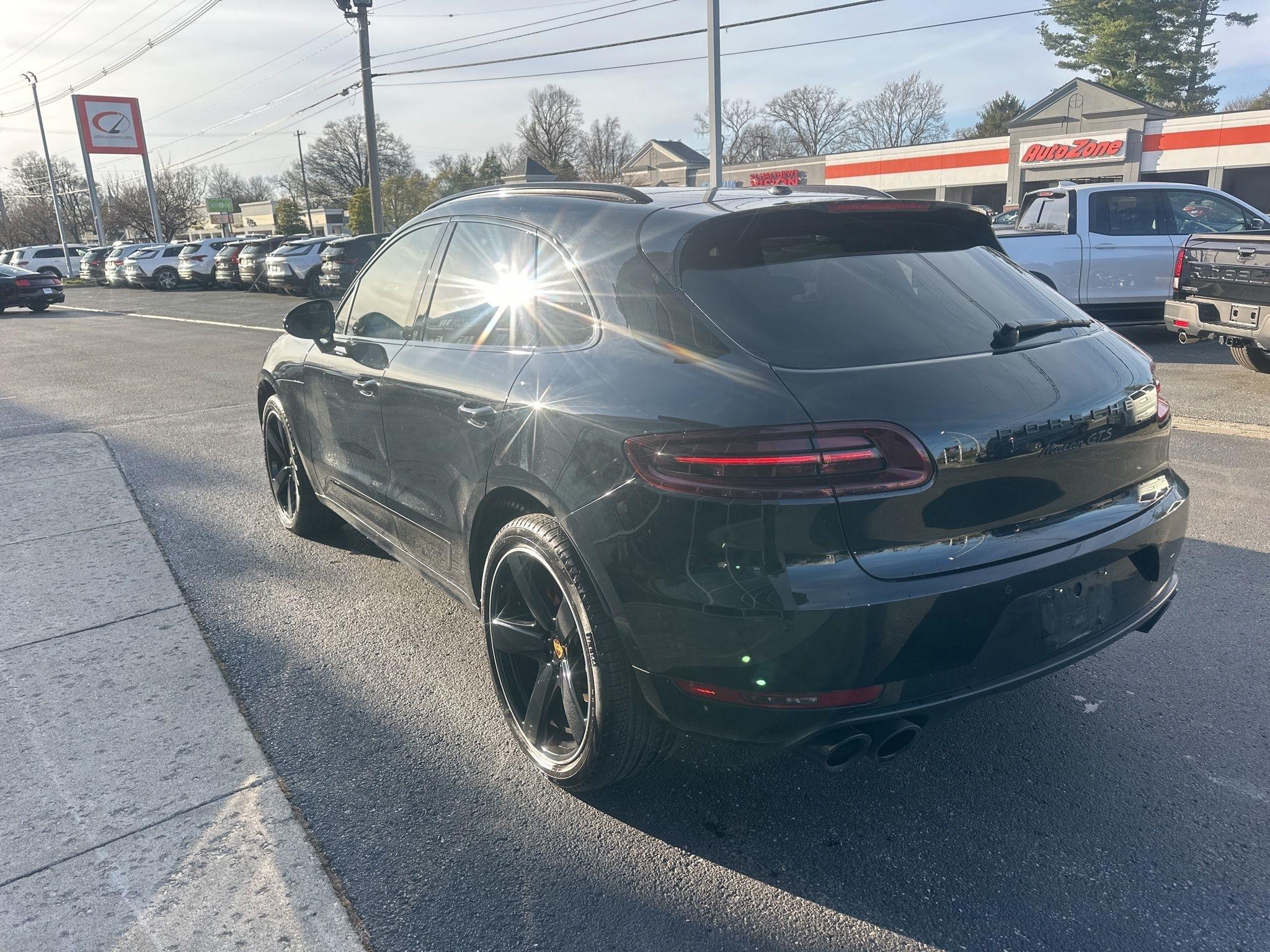 Porsche Macan  2018
