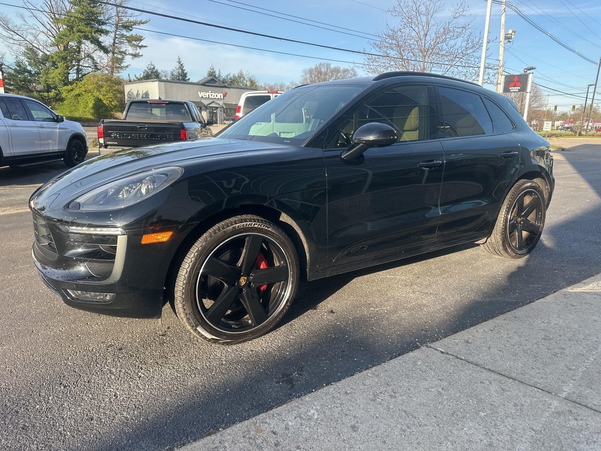 Porsche Macan  2018