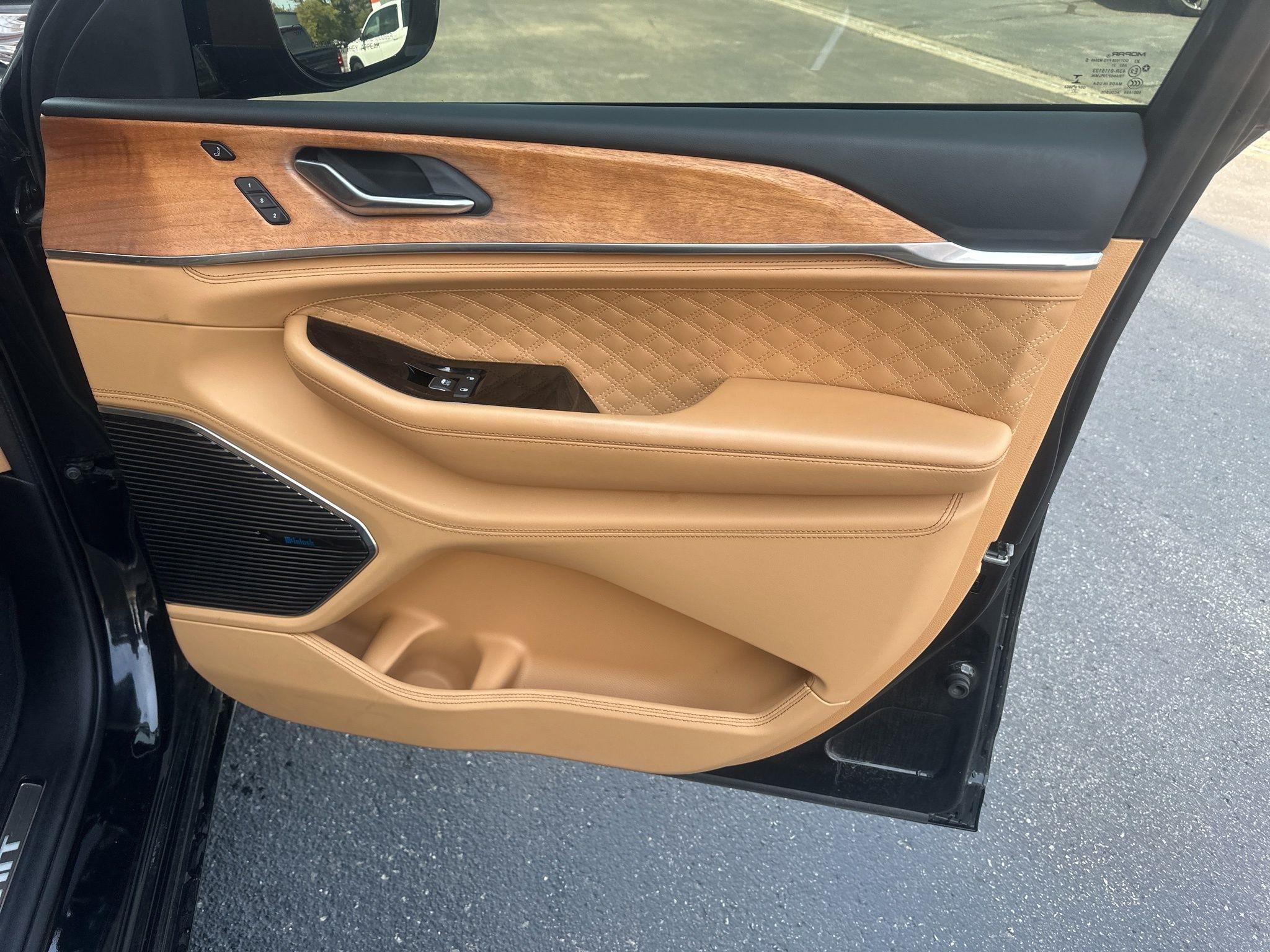 Jeep Grand Cherokee L  2021