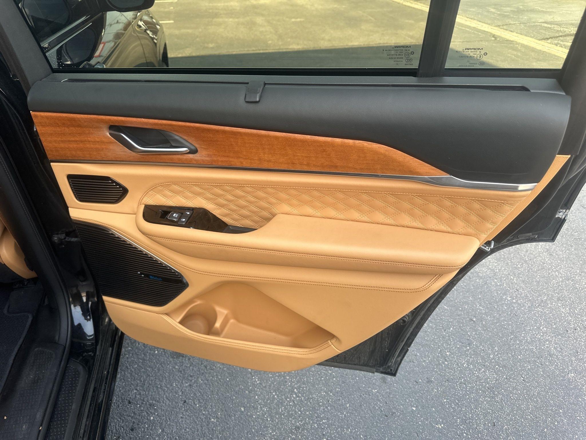 Jeep Grand Cherokee L  2021