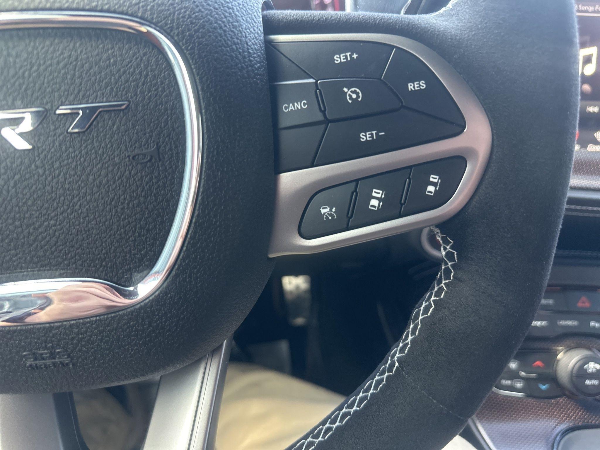 Dodge Challenger  2023