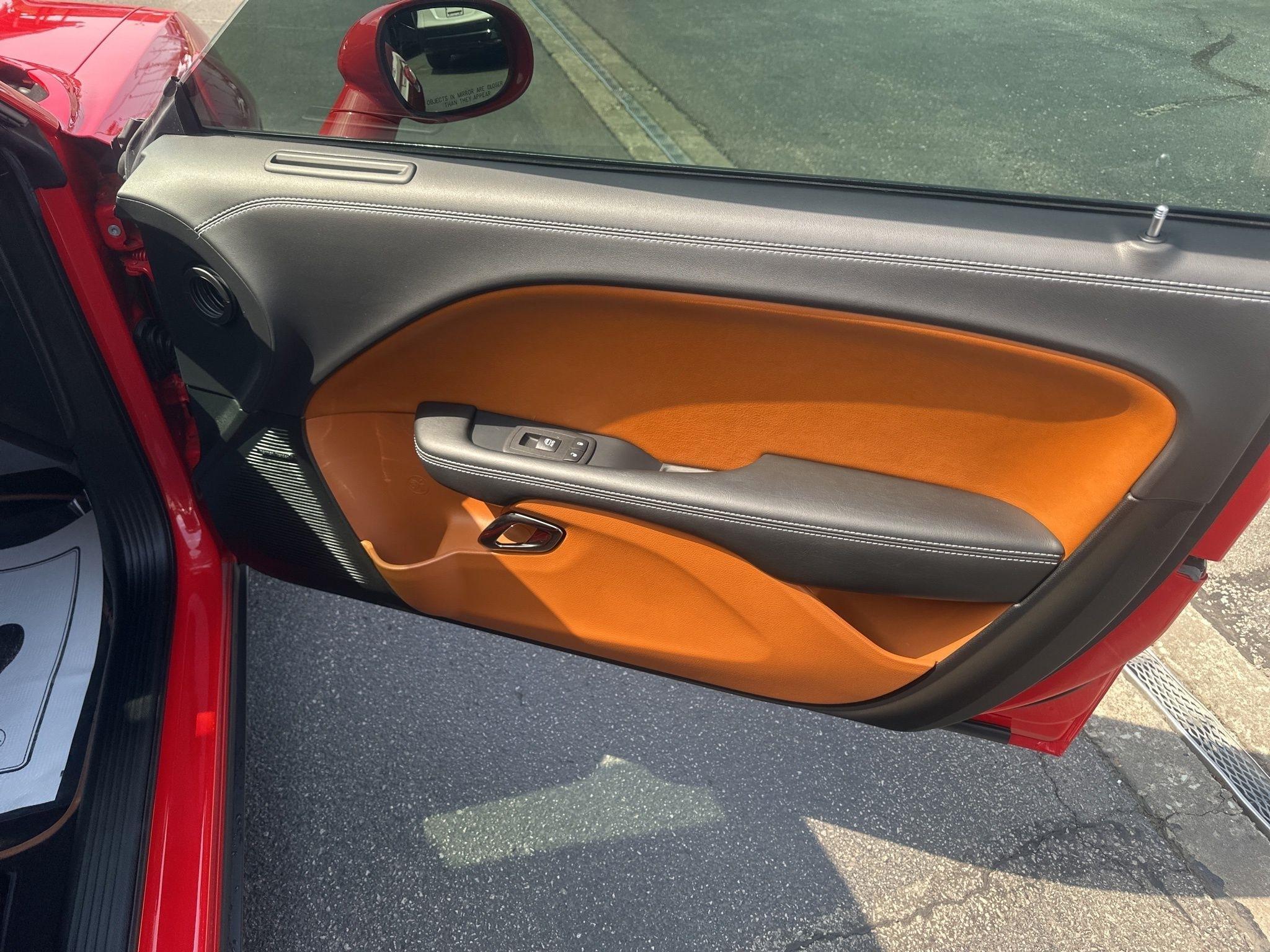 Dodge Challenger  2023