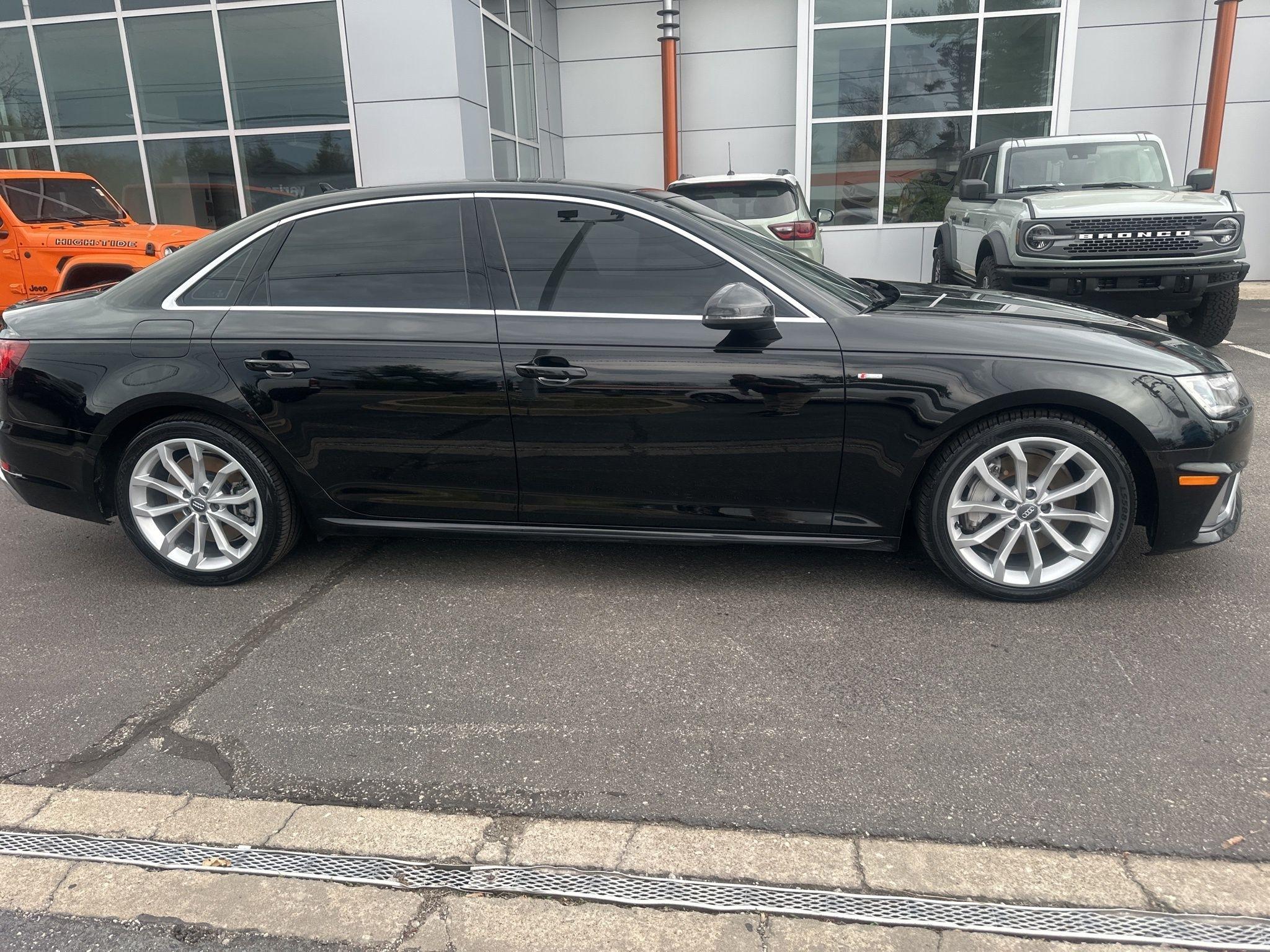 Audi A4  2019