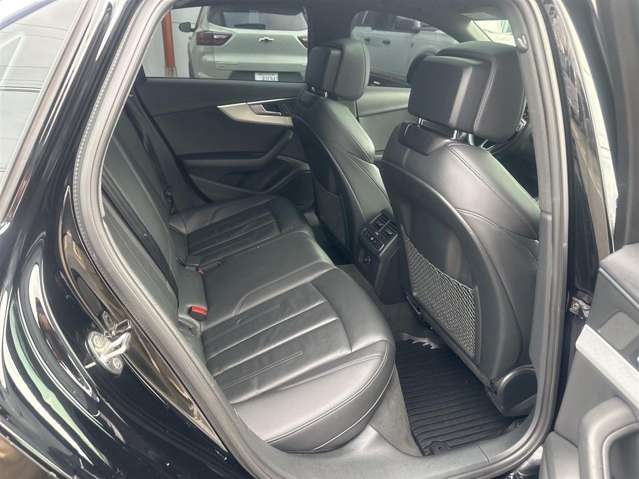 Audi A4  2019