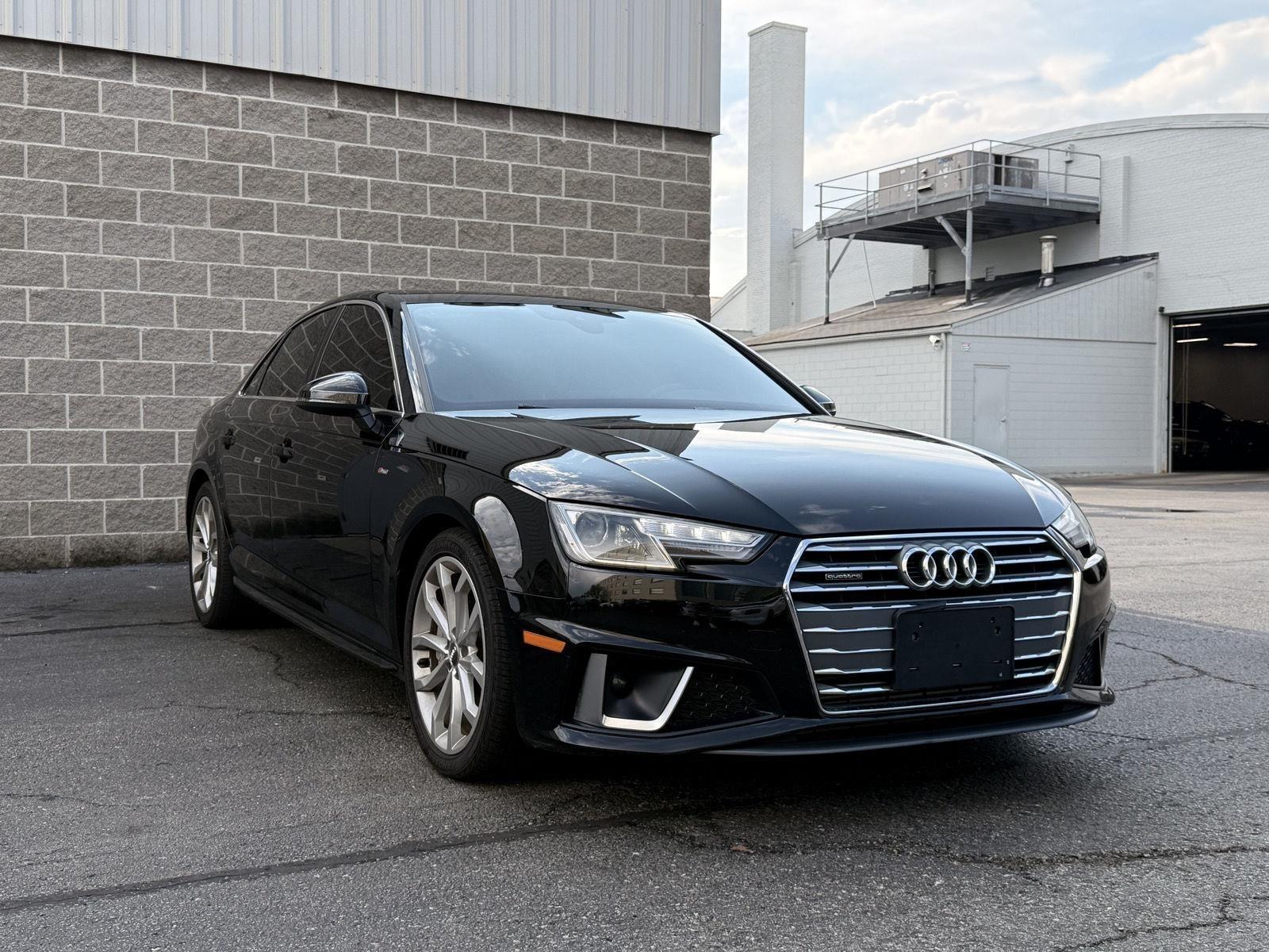 Audi A4  2019