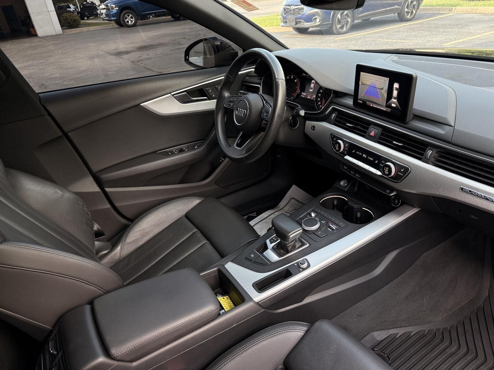 Audi A4  2019