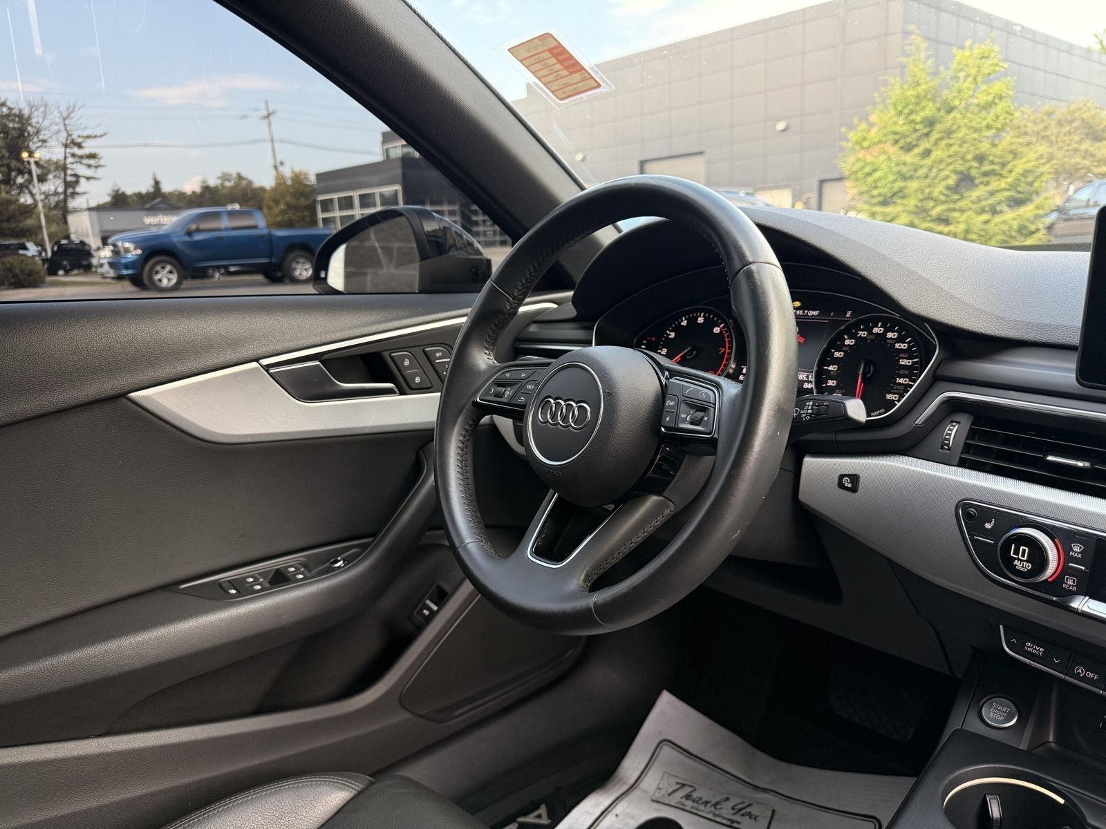 Audi A4  2019