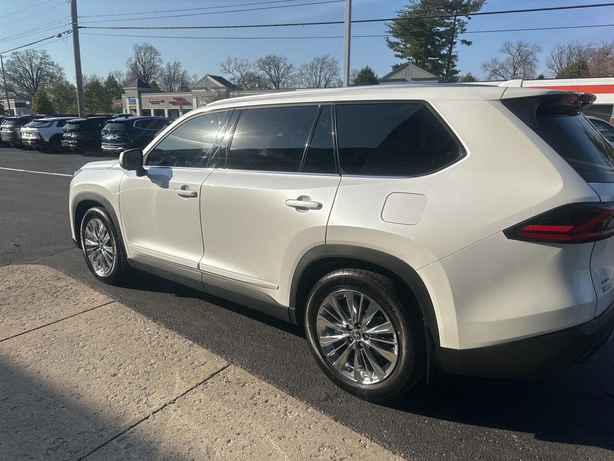 Toyota Grand Highlander  2025