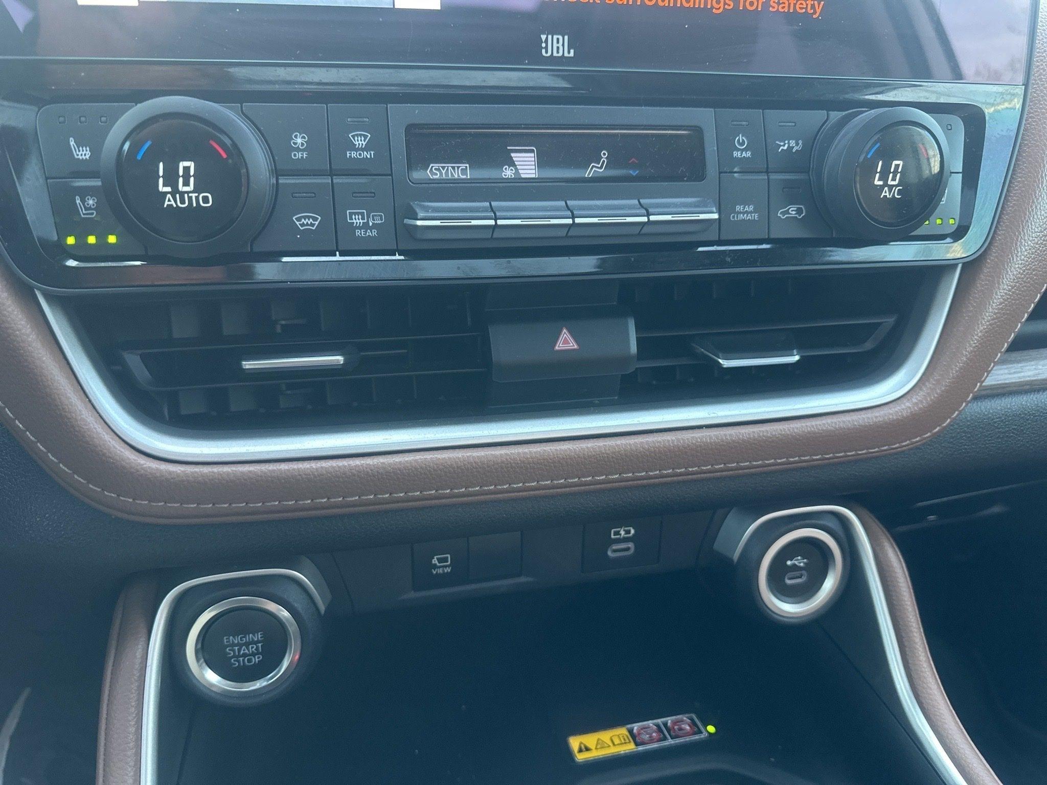 Toyota Grand Highlander  2025