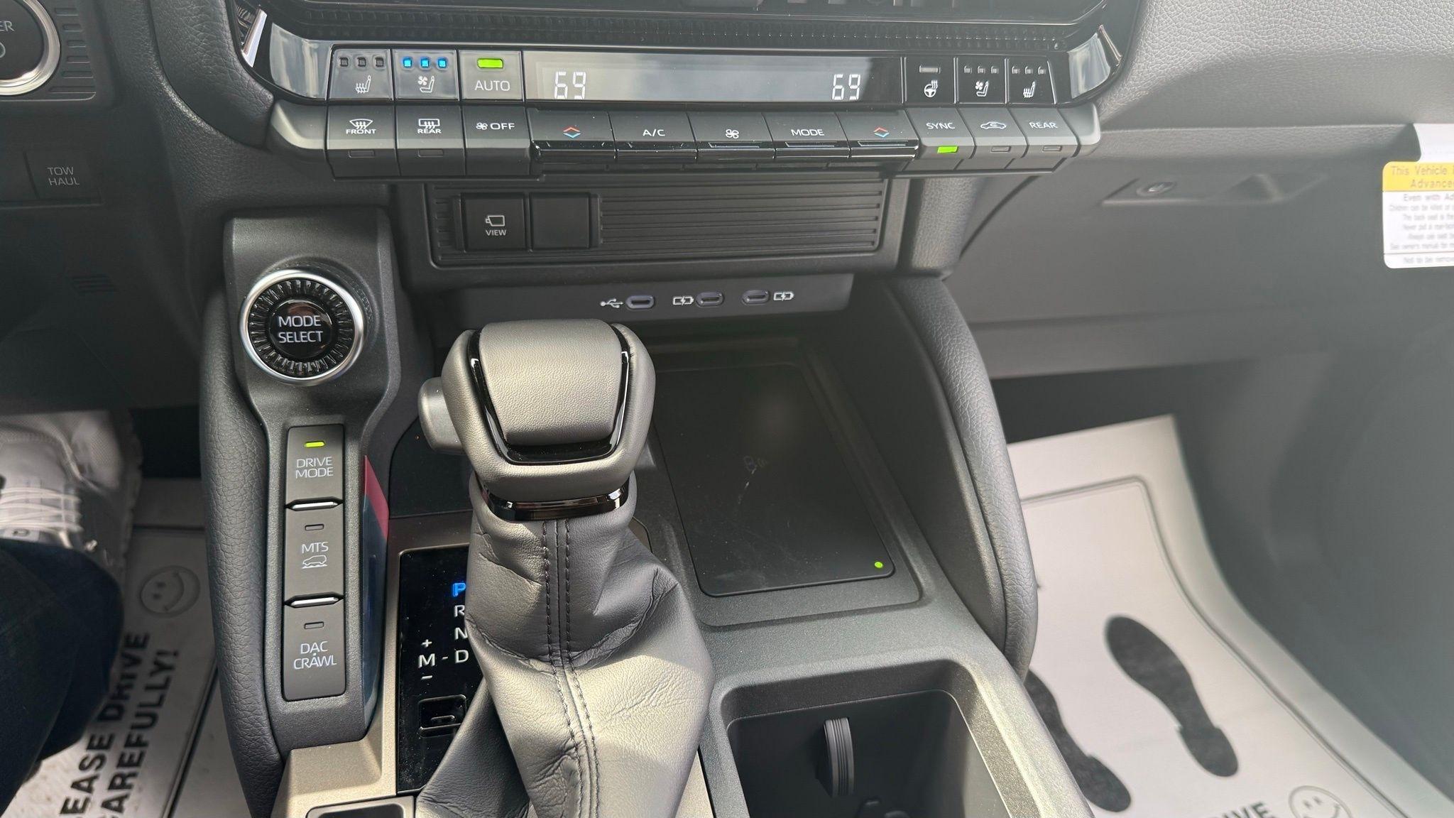 Toyota Land Cruiser  2026