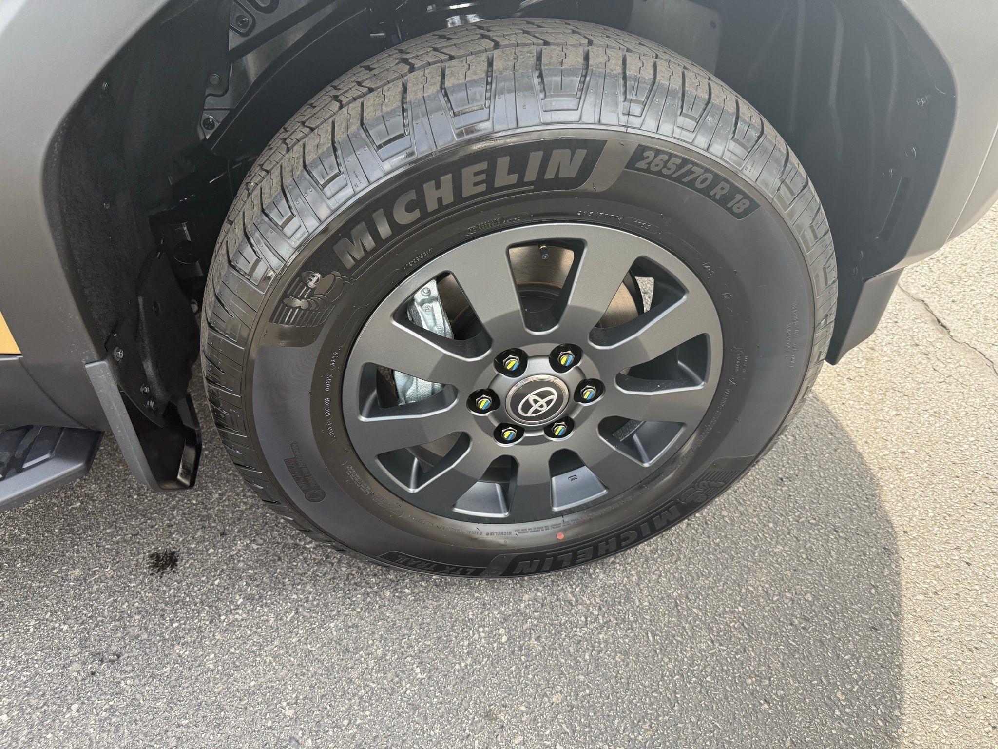 Toyota Land Cruiser  2026