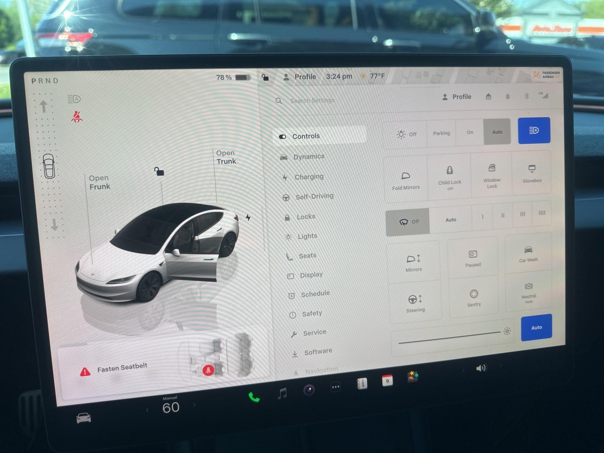 Tesla Model 3  2025