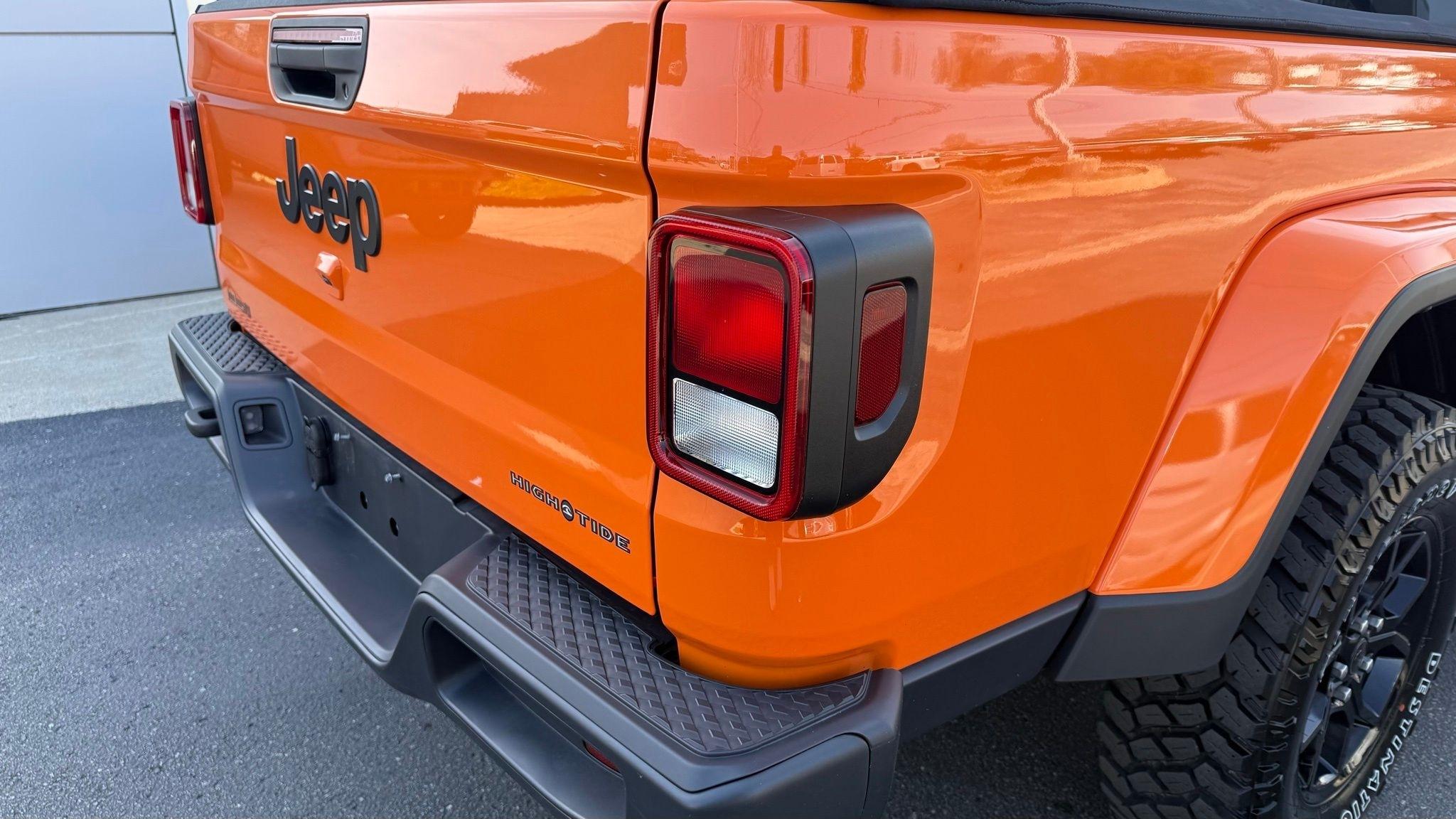 Jeep Gladiator  2025