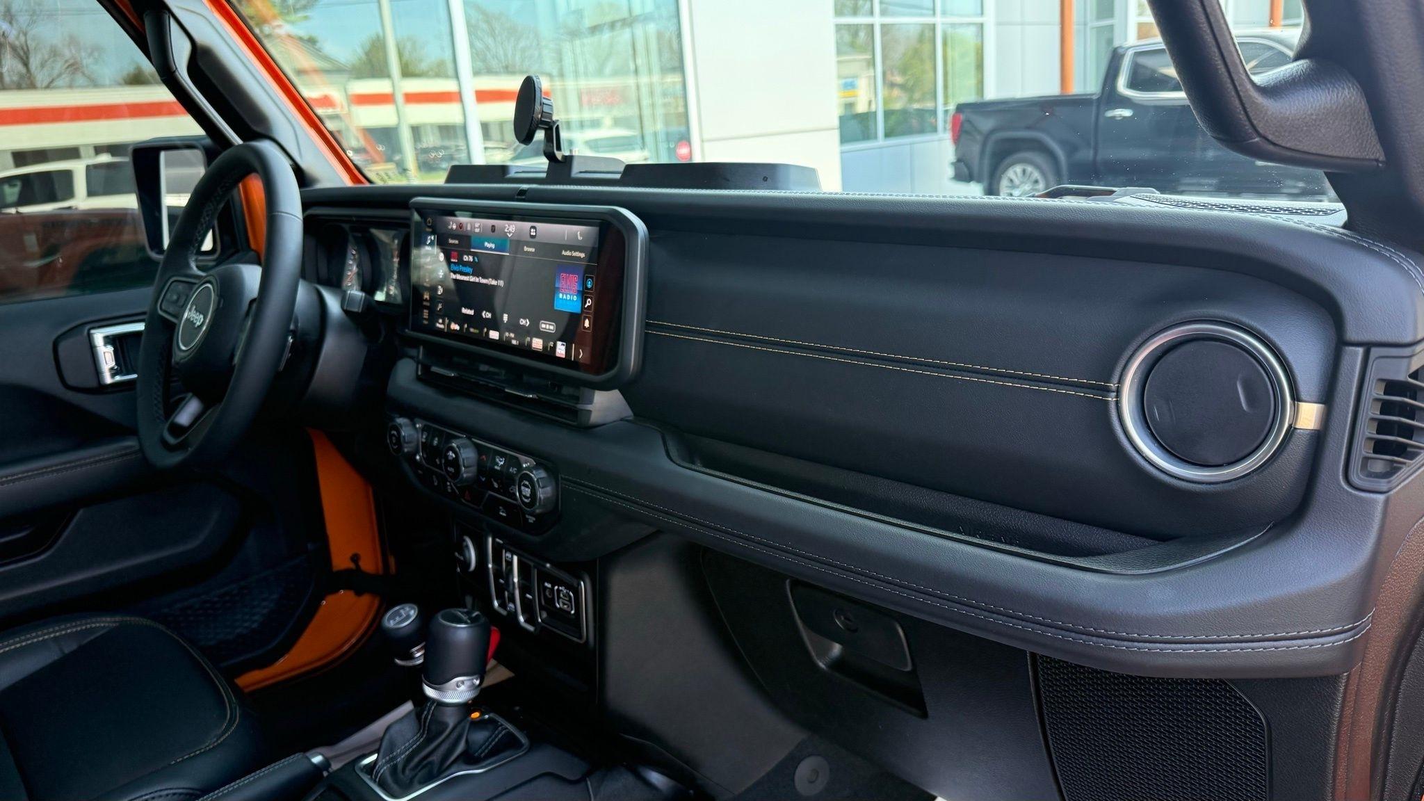 Jeep Gladiator  2025