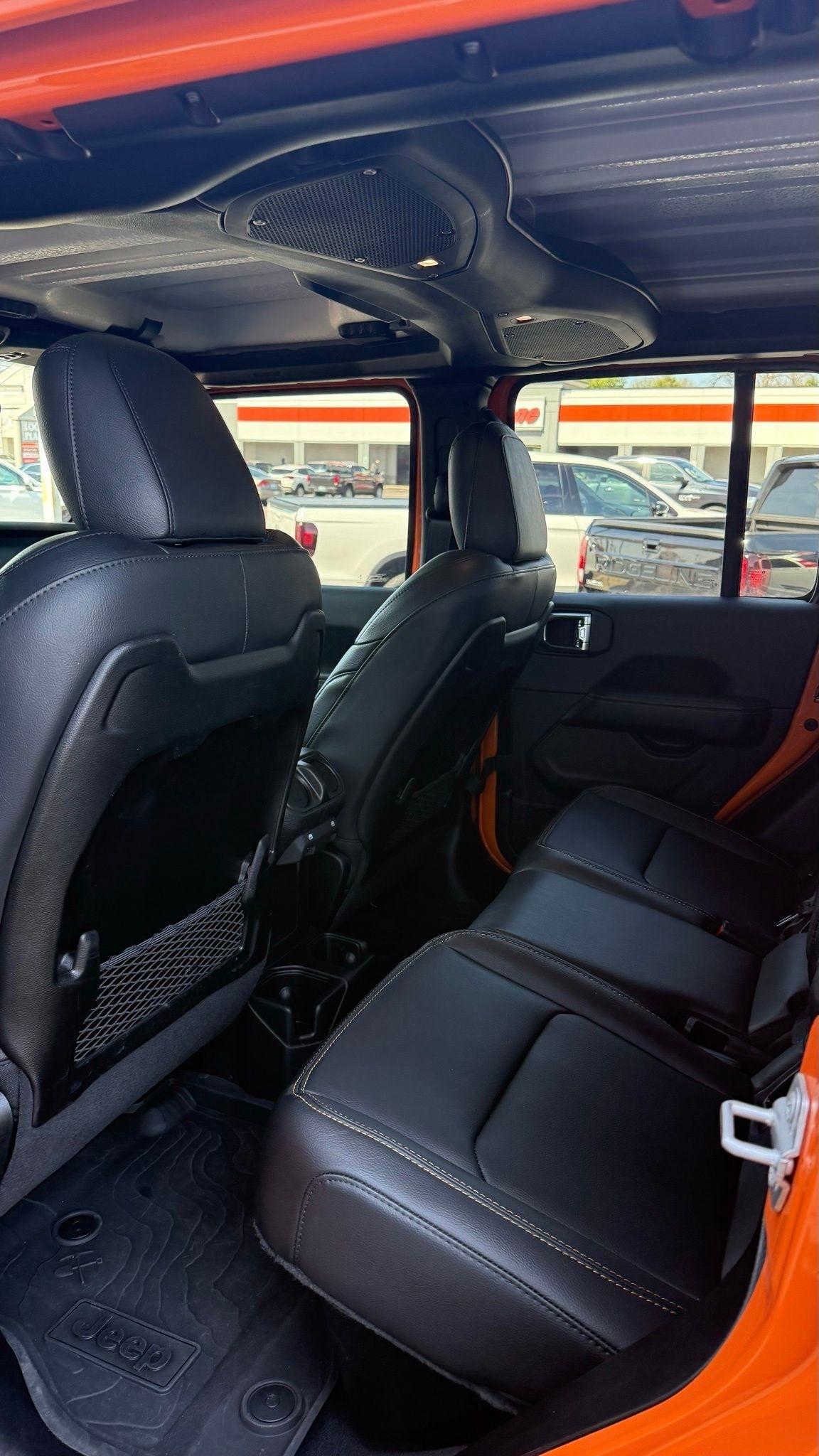 Jeep Gladiator  2025