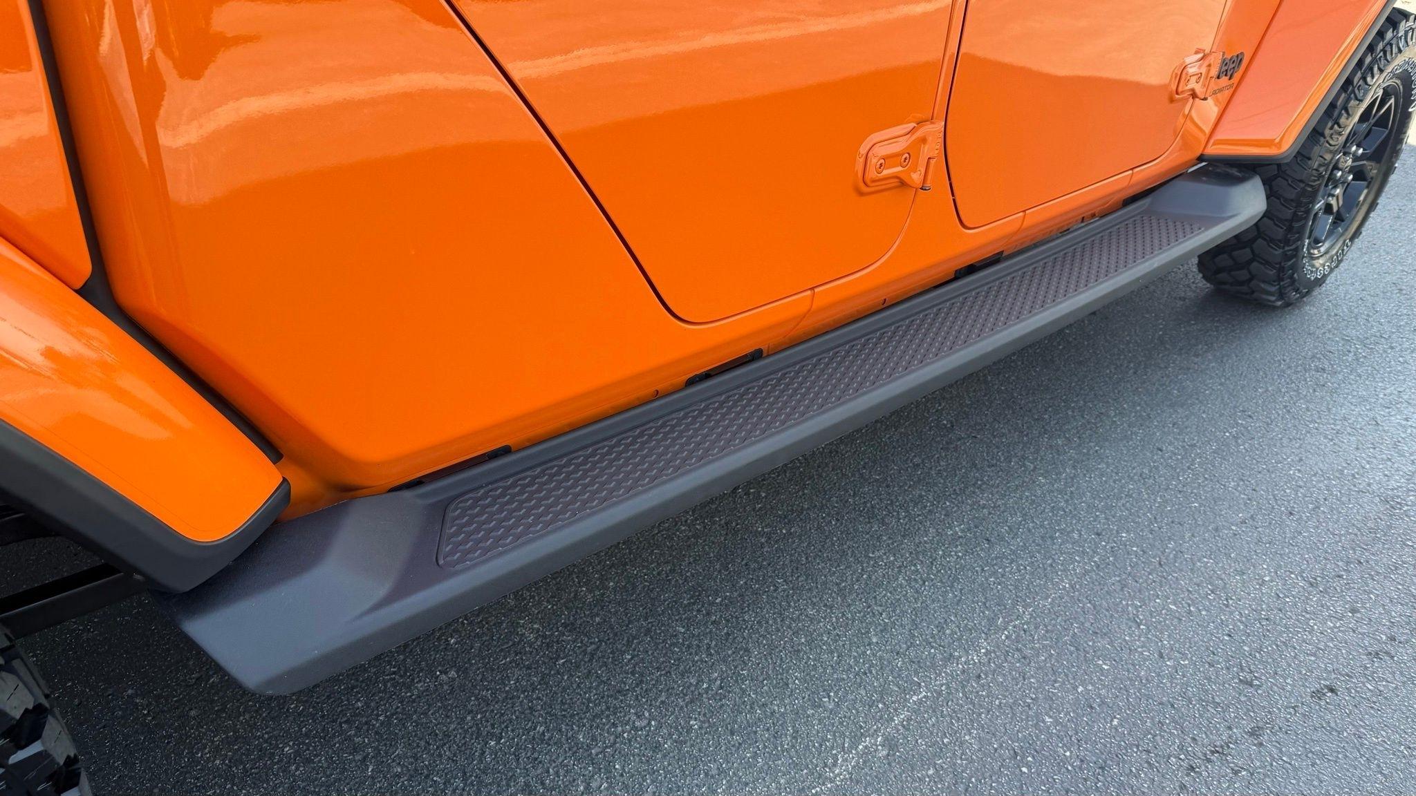 Jeep Gladiator  2025