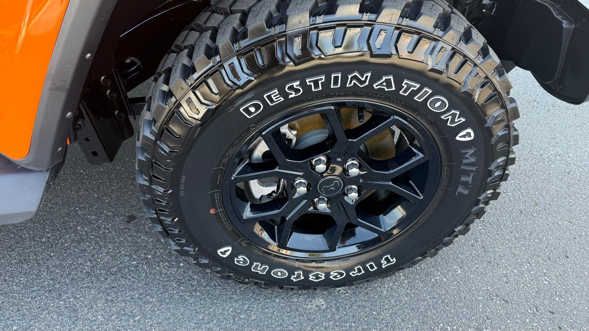 Jeep Gladiator  2025