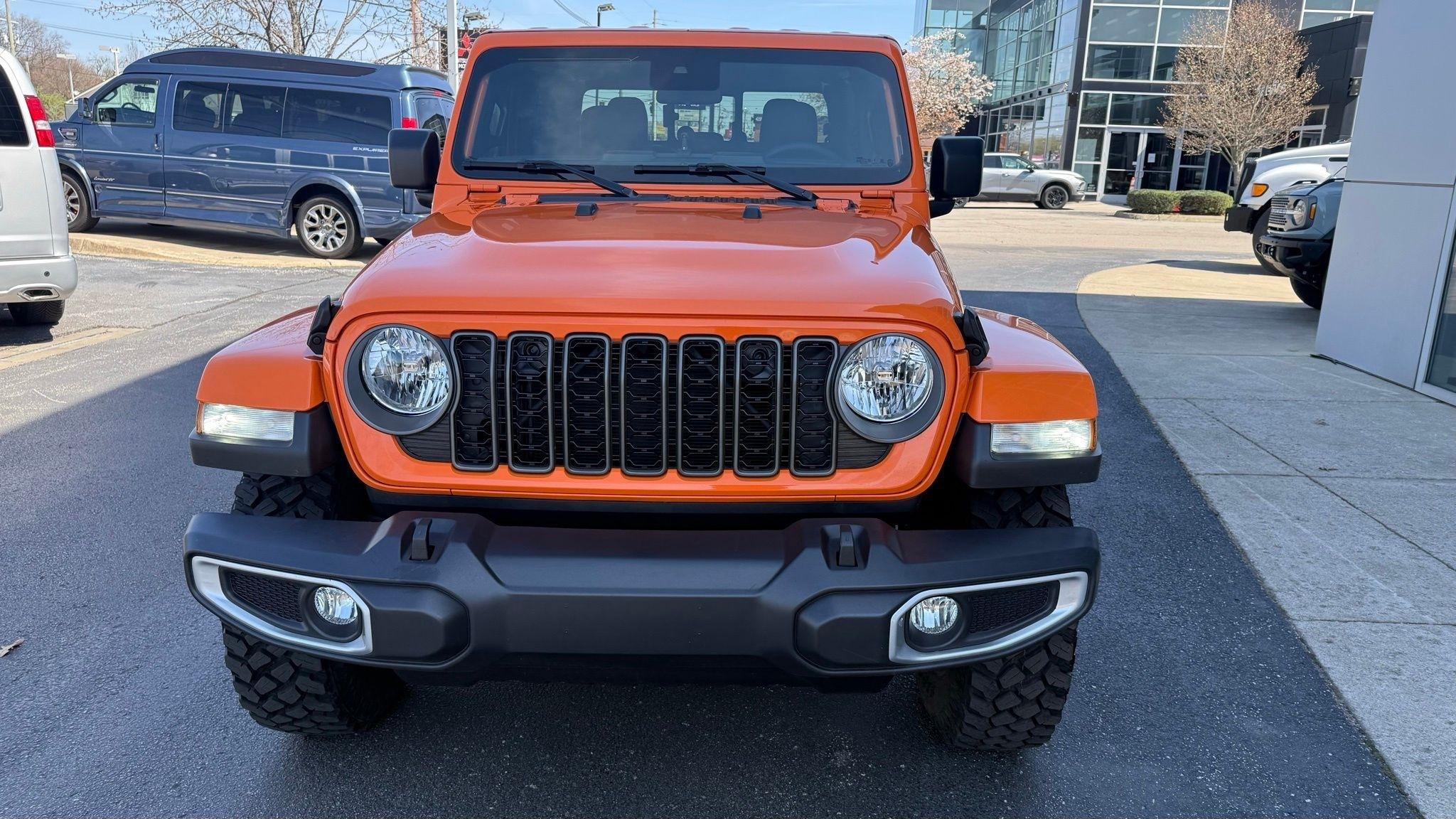 Jeep Gladiator  2025