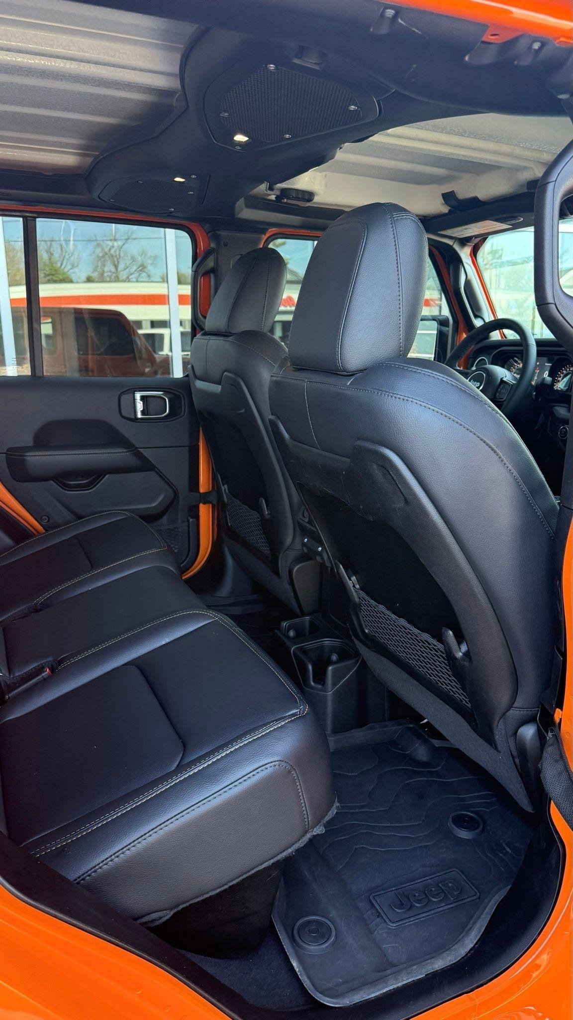 Jeep Gladiator  2025