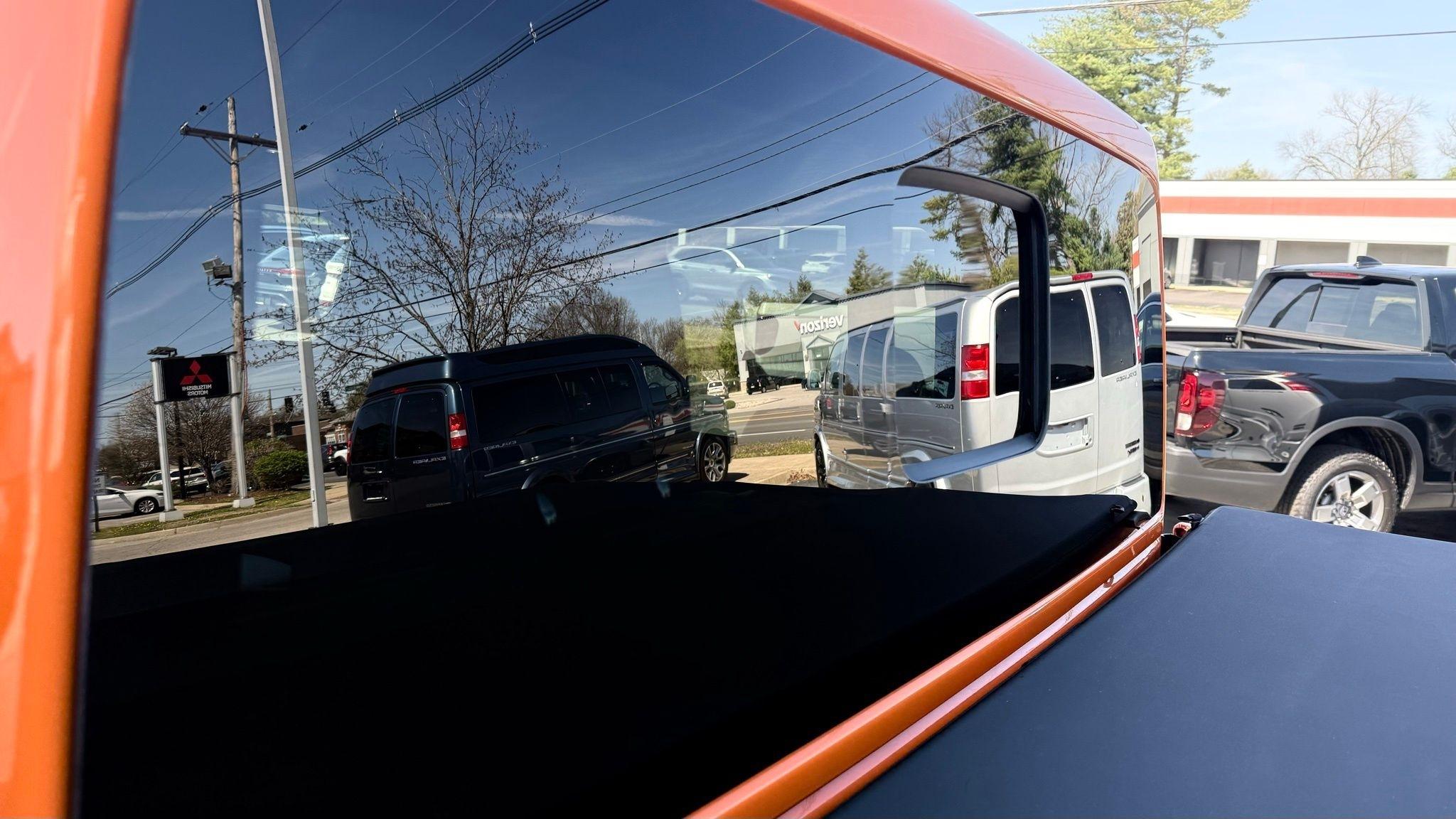 Jeep Gladiator  2025