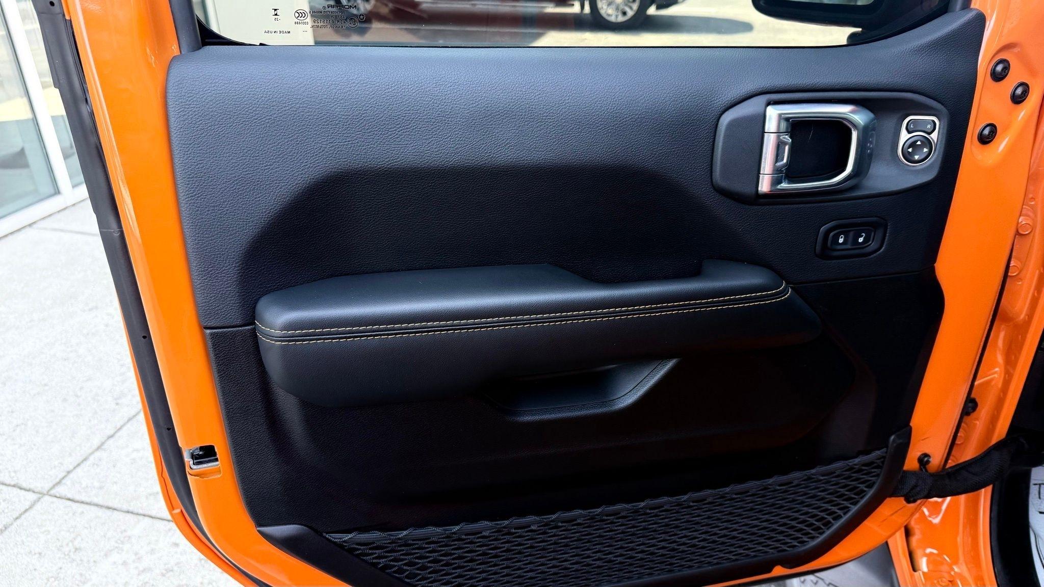 Jeep Gladiator  2025