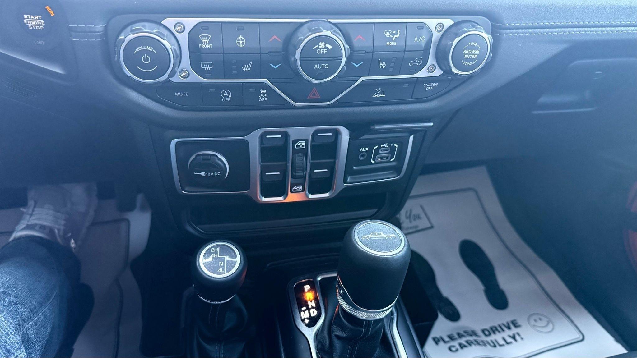 Jeep Gladiator  2025