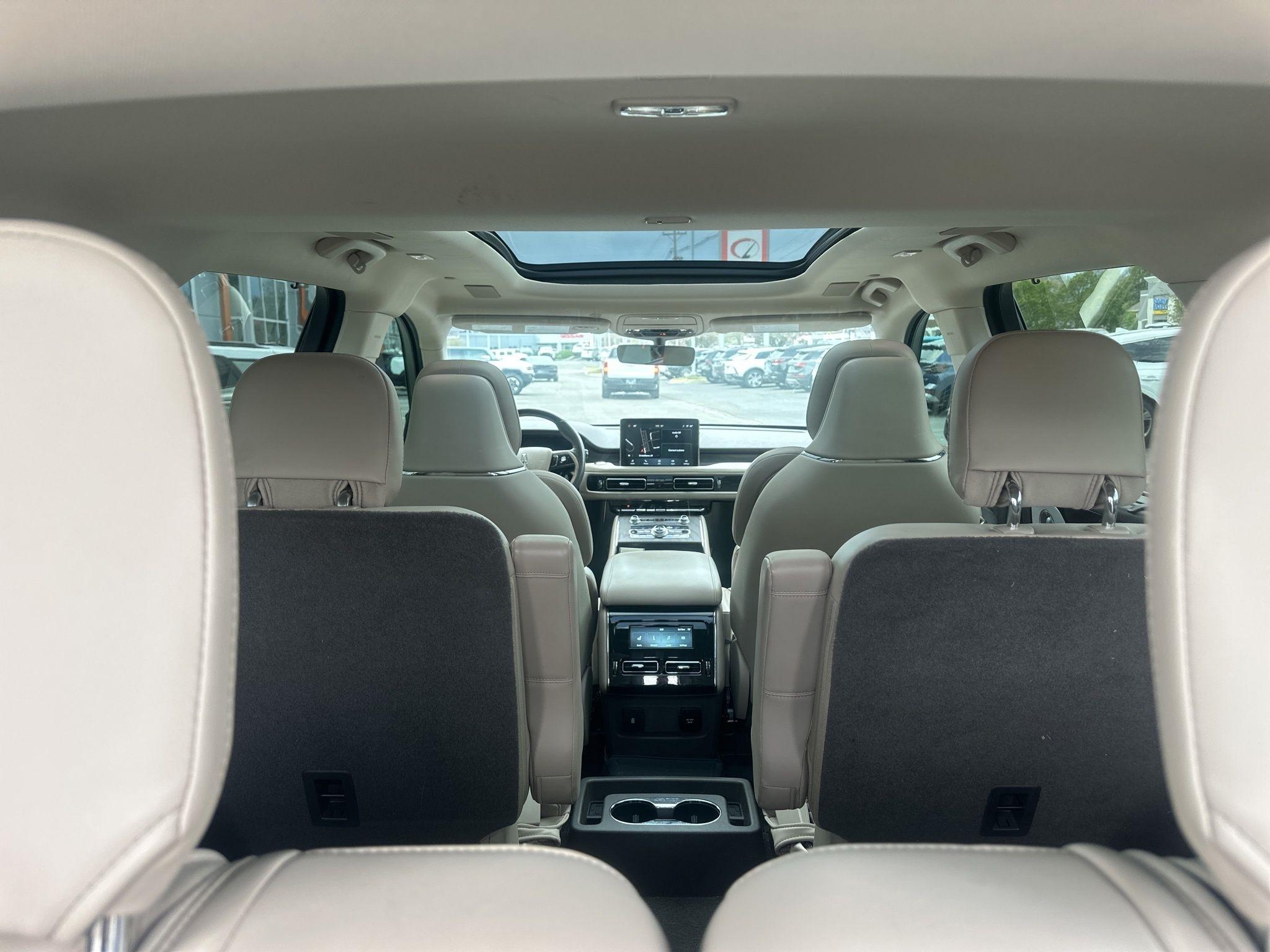 Lincoln Aviator  2020