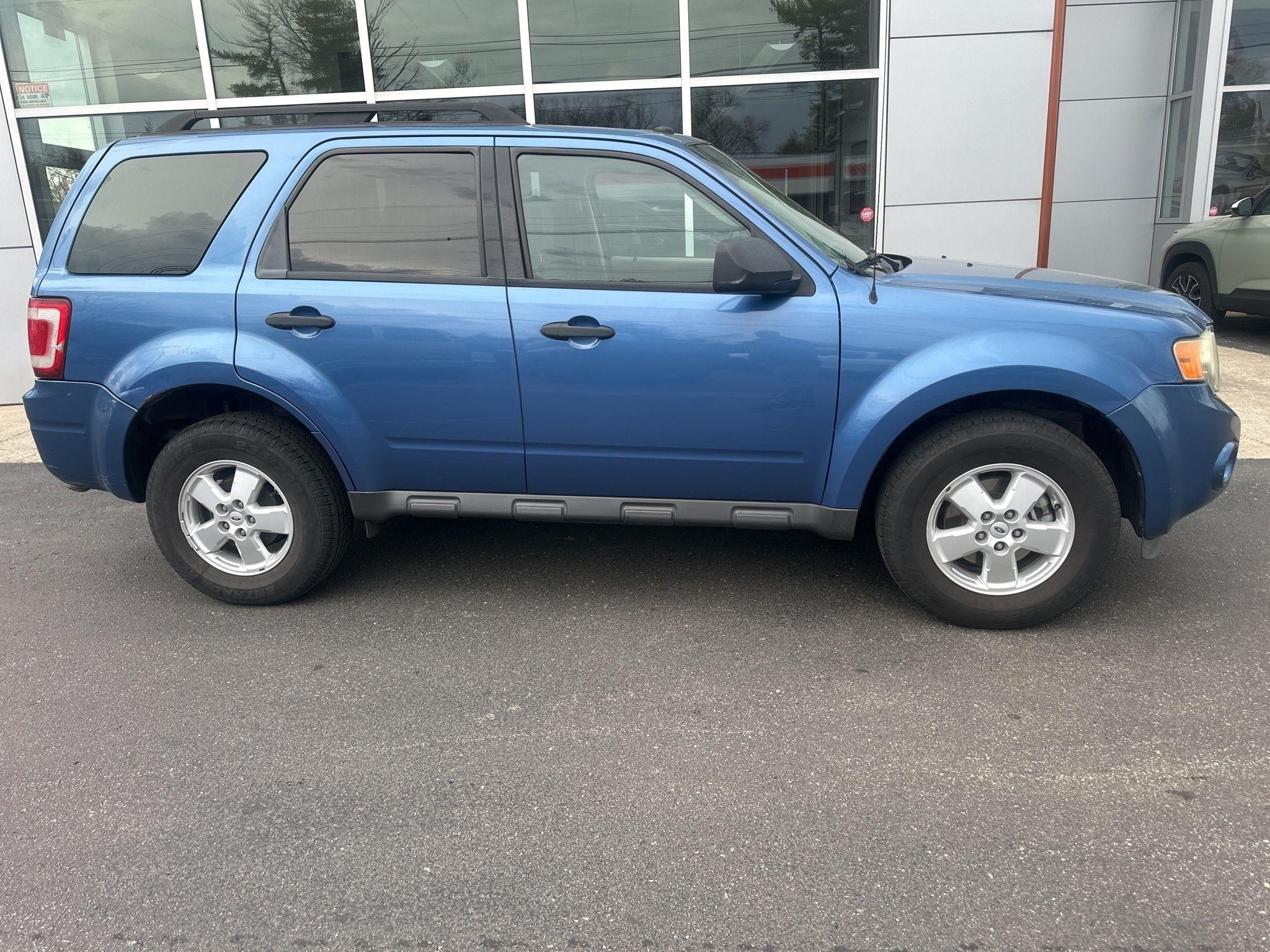 Ford Escape  2009