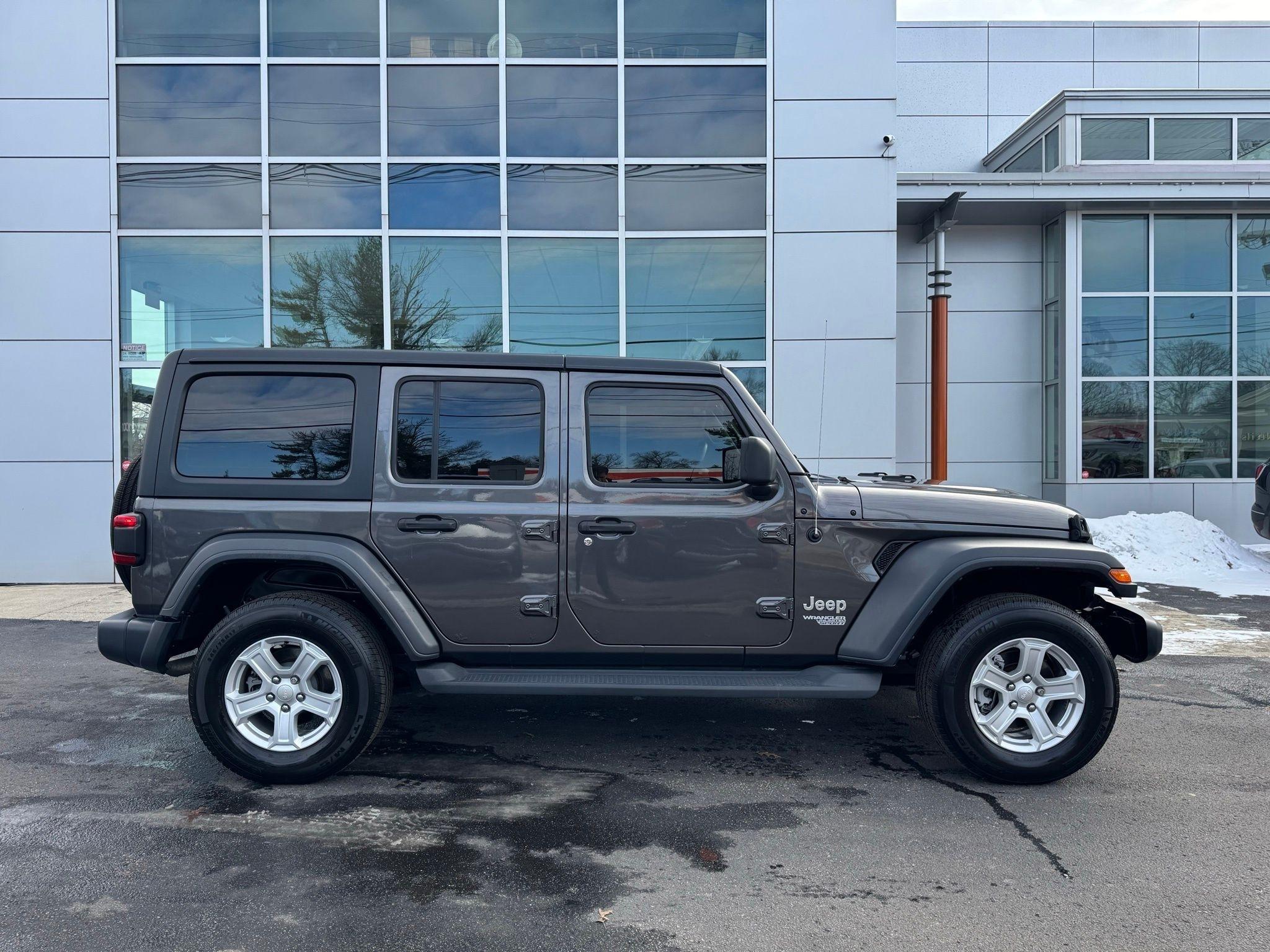 Jeep Wrangler  2019