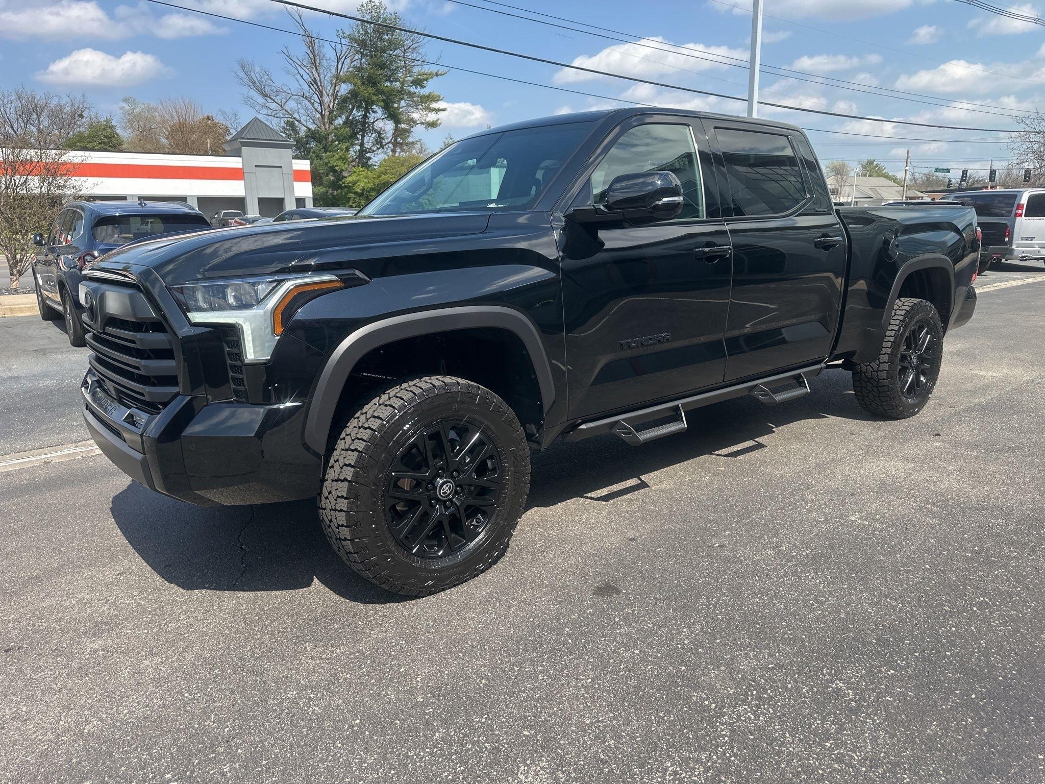 Toyota Tundra  2025