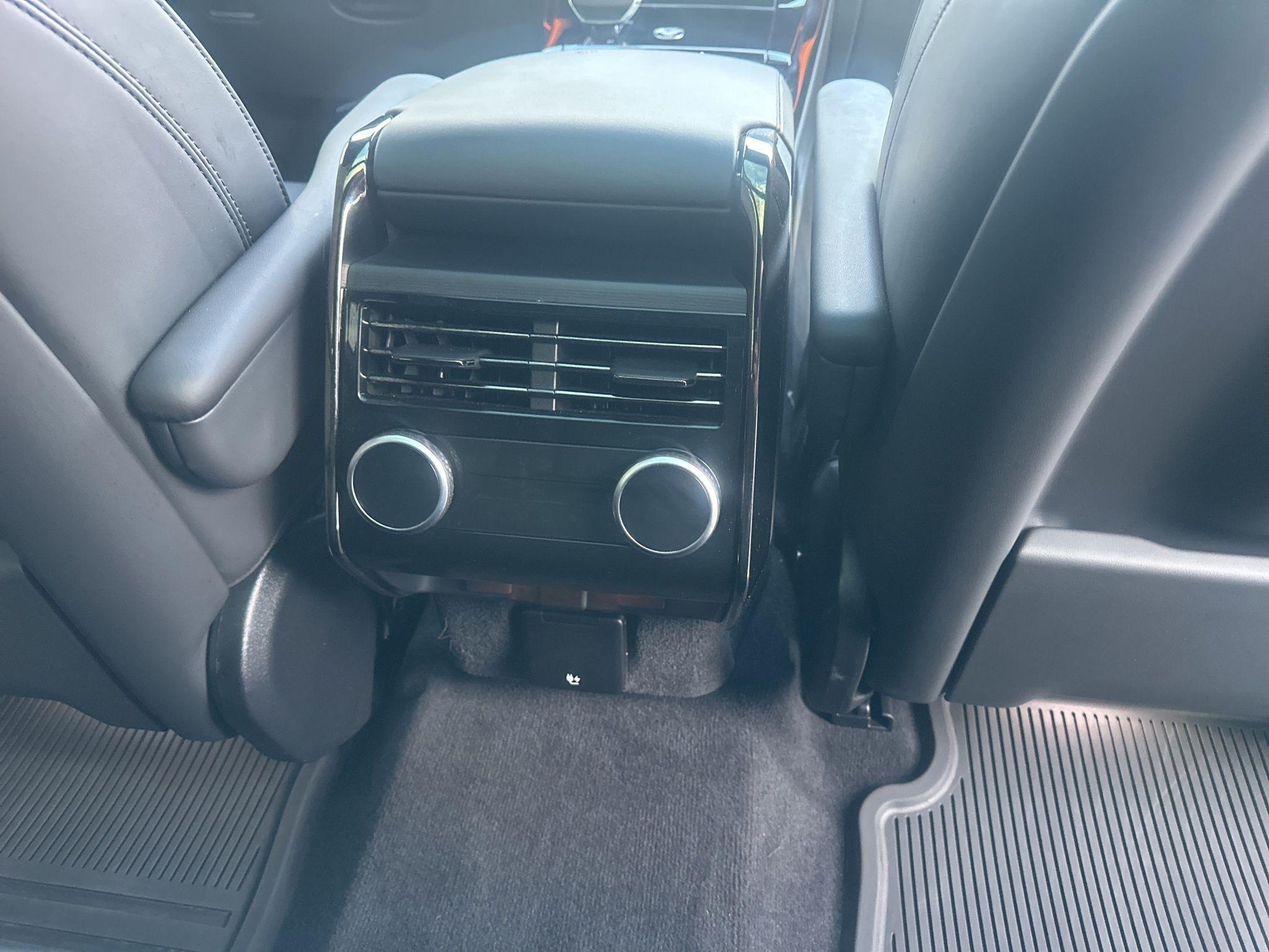 Land Rover Range Rover Sport  2025