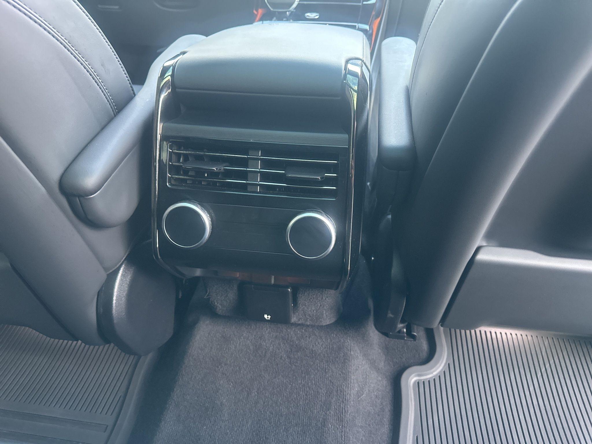 Land Rover Range Rover Sport  2025