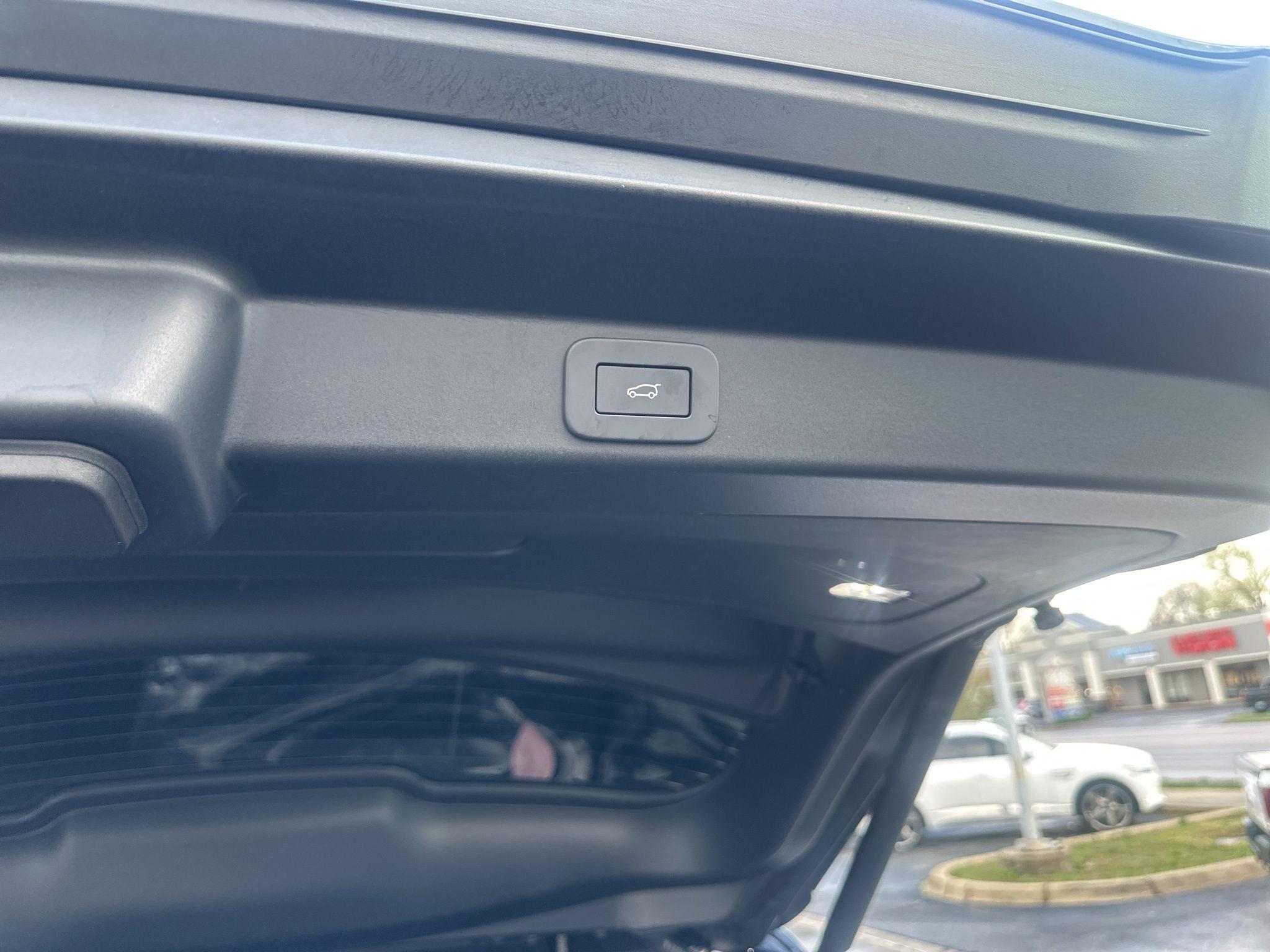 Land Rover Range Rover Sport  2025