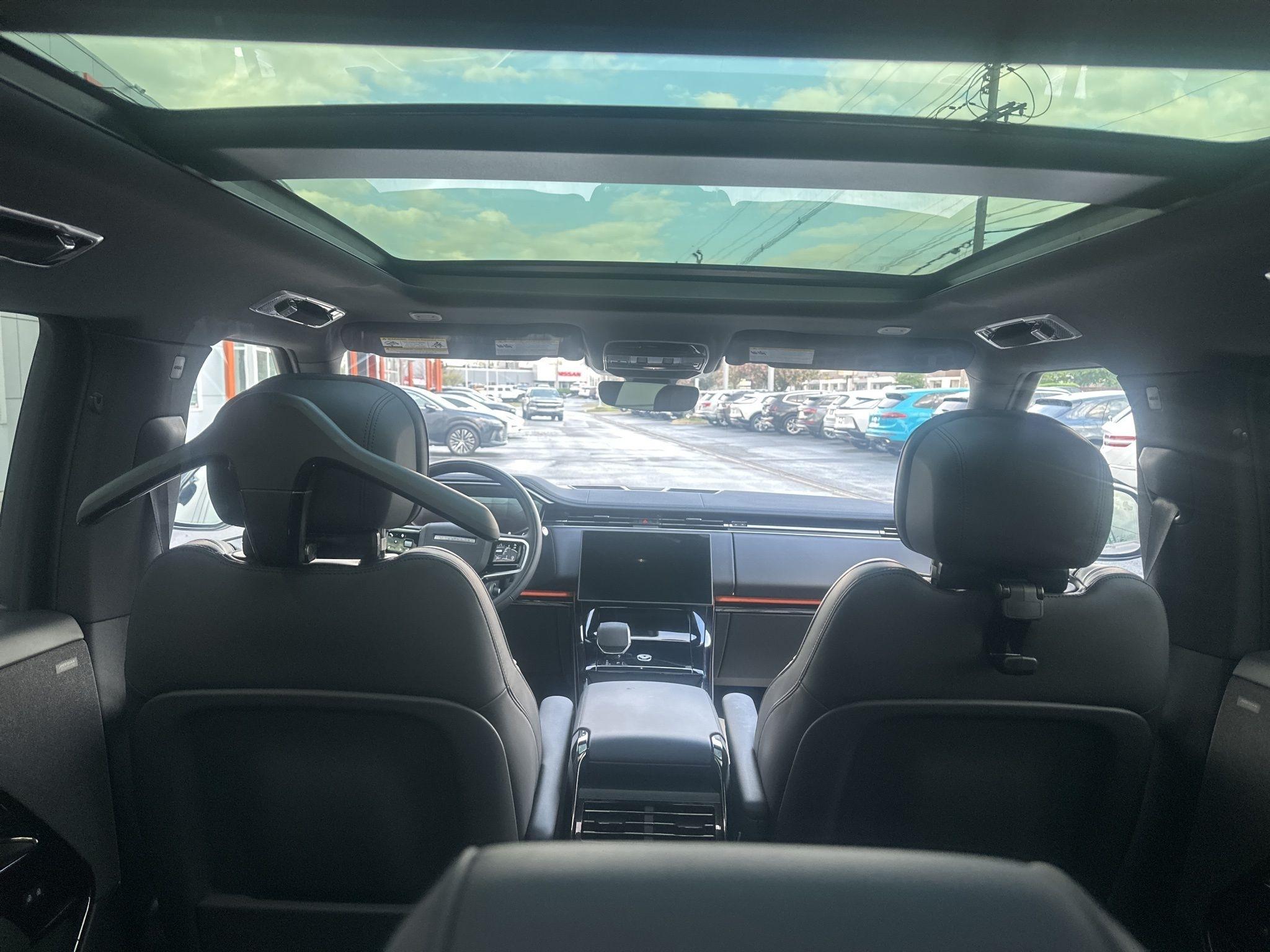 Land Rover Range Rover Sport  2025