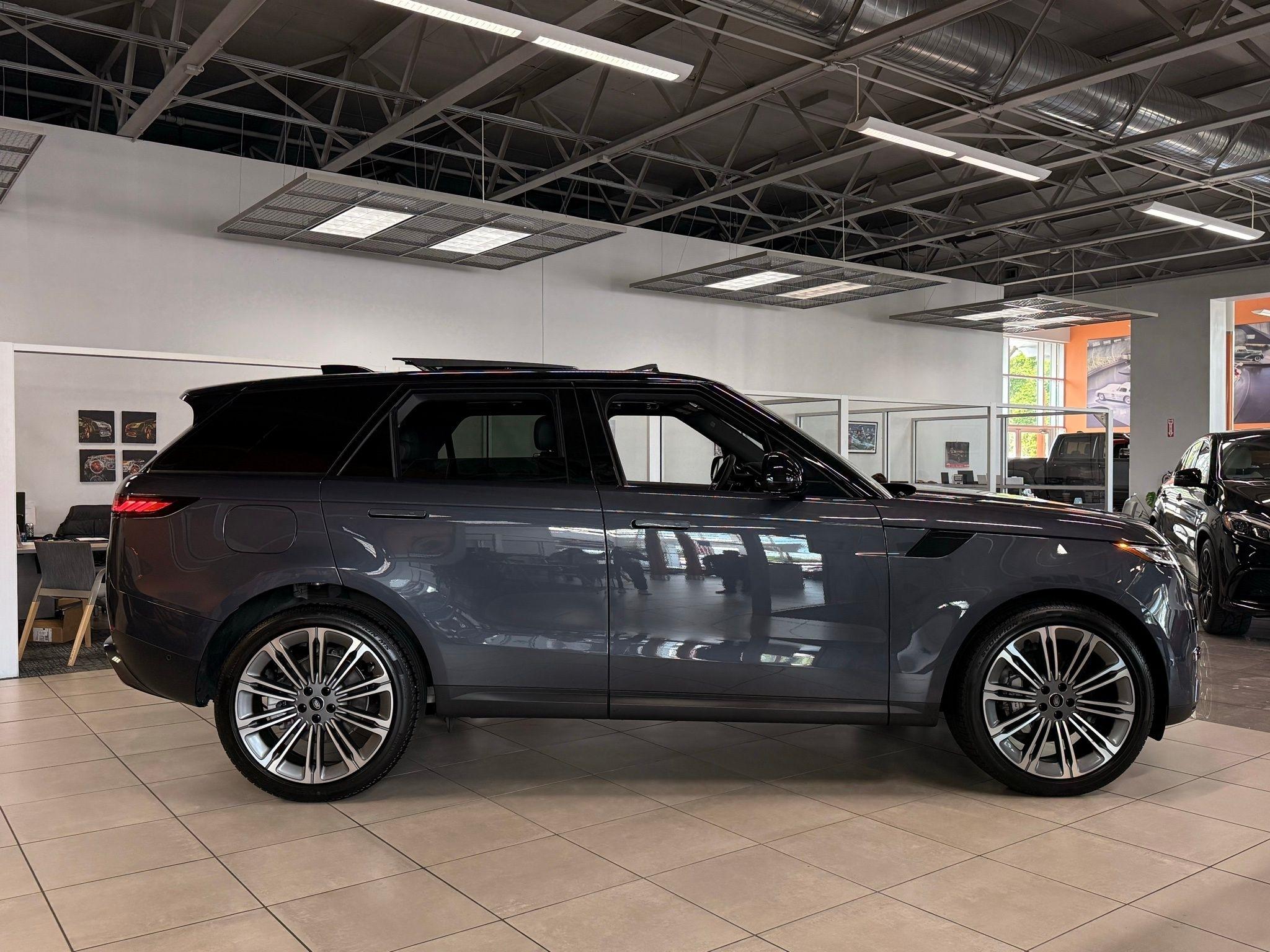 Land Rover Range Rover Sport  2025