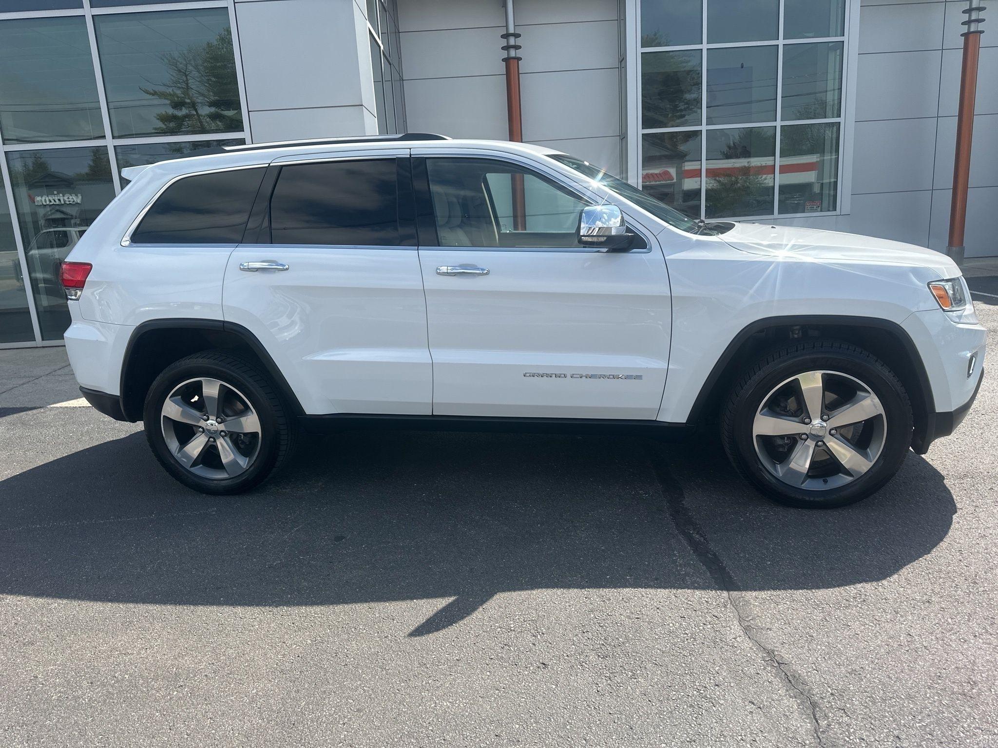 Jeep Grand Cherokee  2016