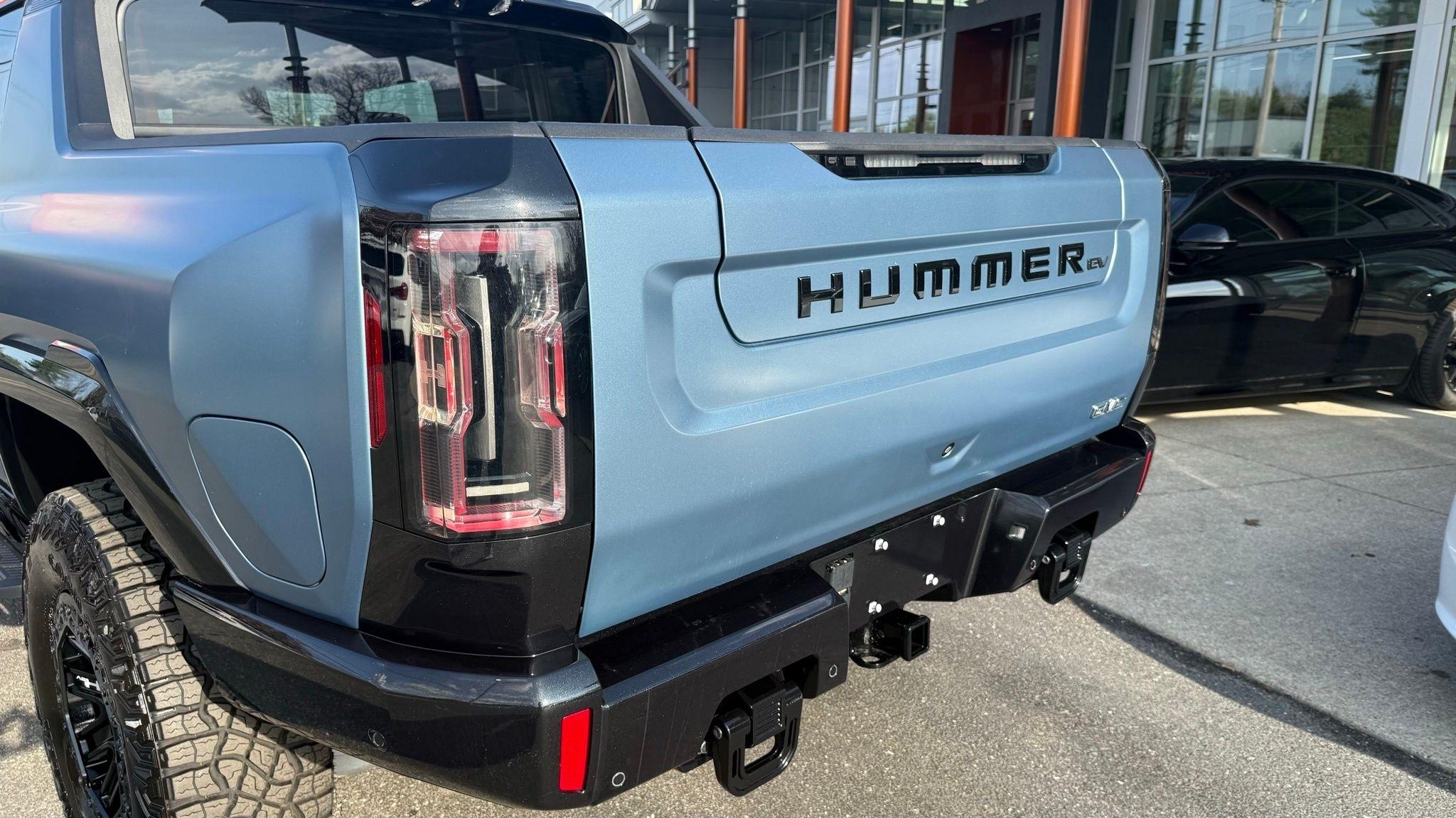 GMC HUMMER EV  2024