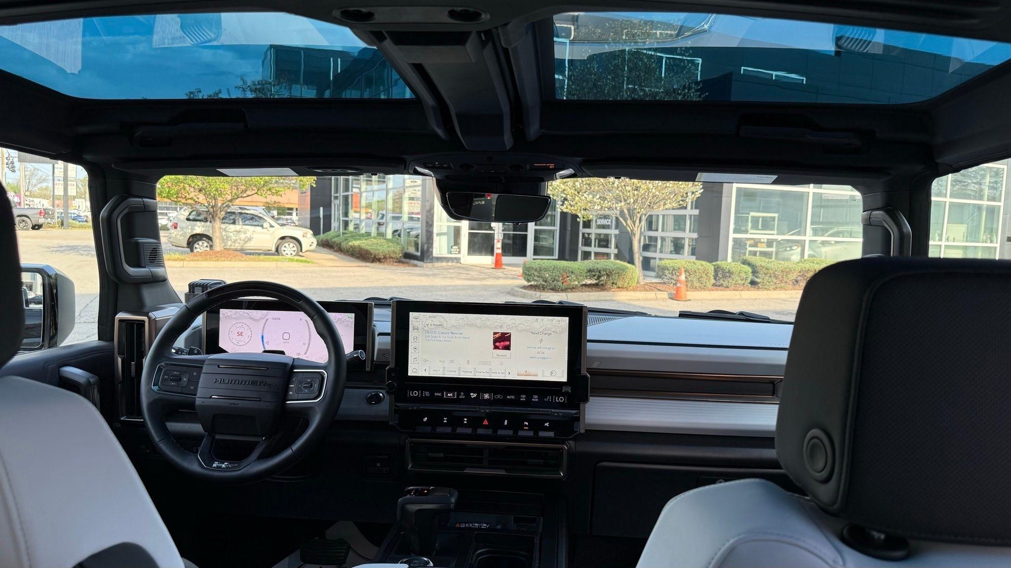 GMC HUMMER EV  2024