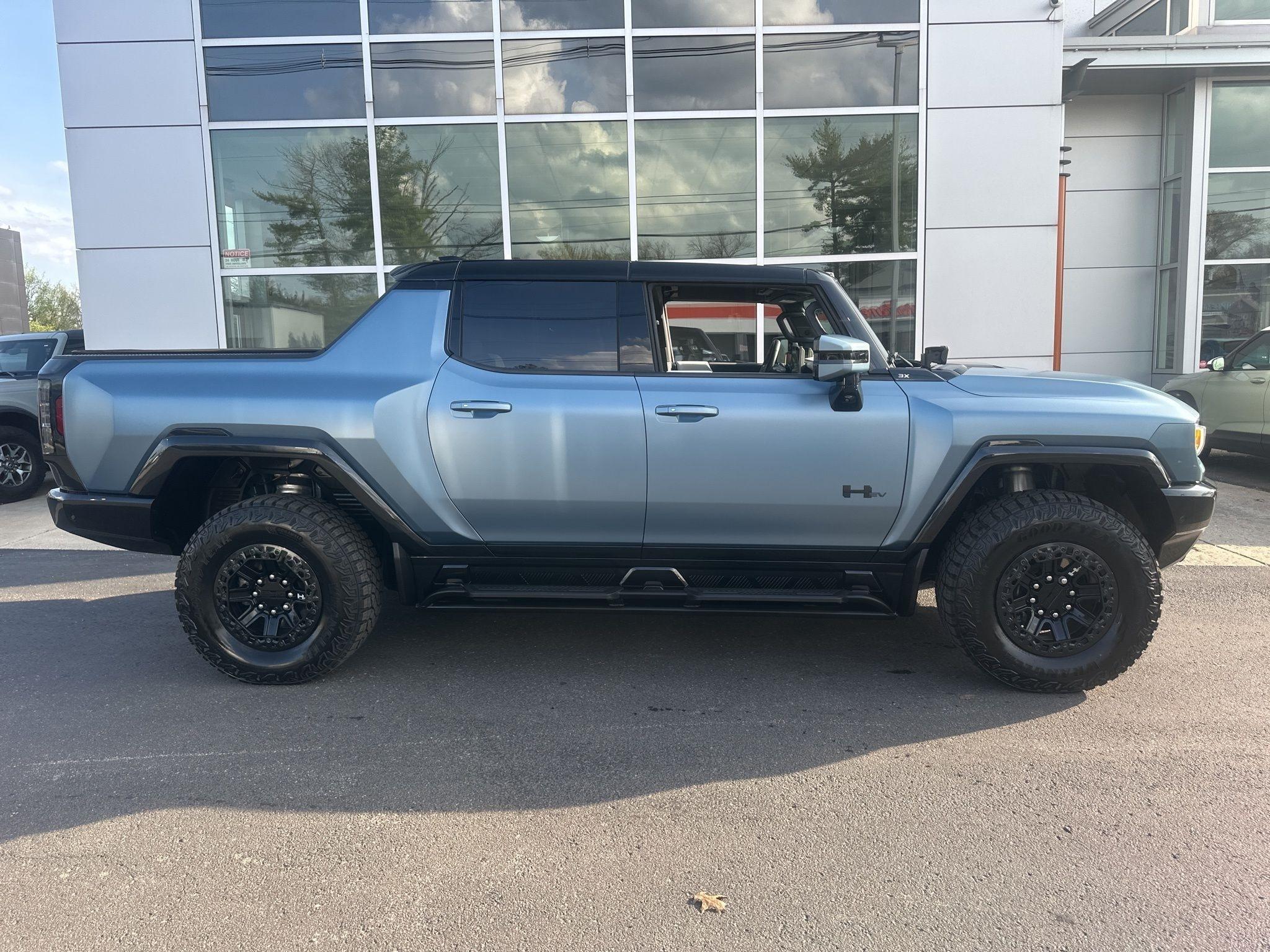 GMC HUMMER EV  2024