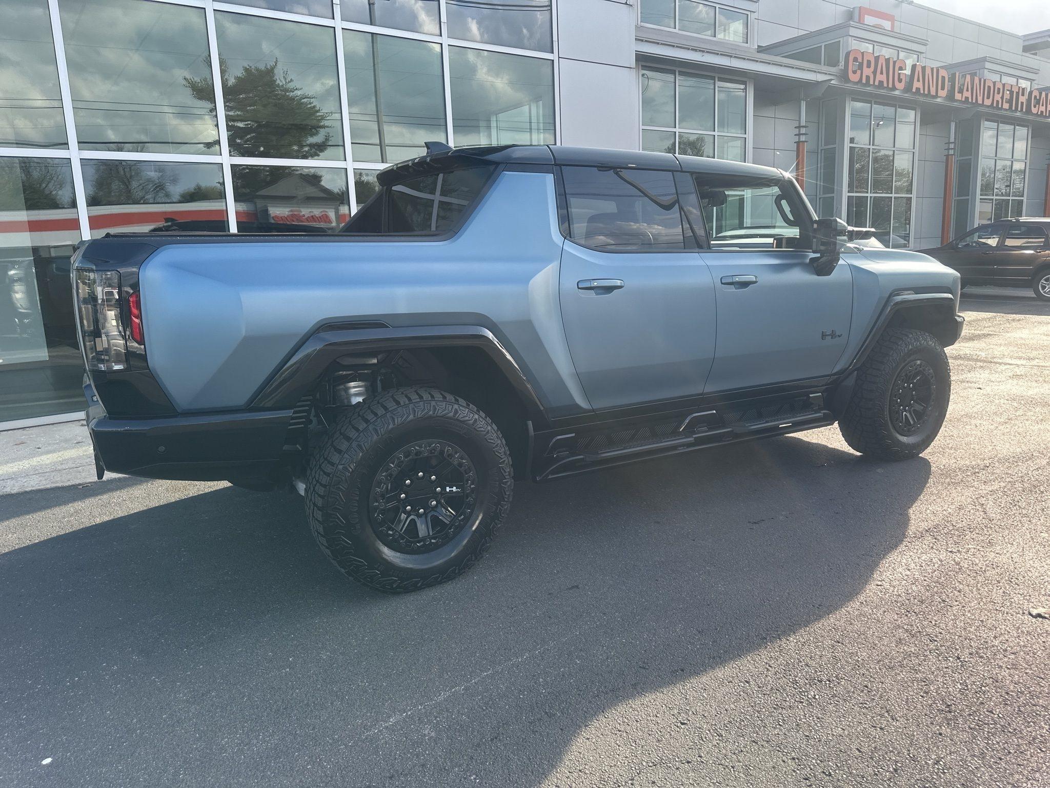 GMC HUMMER EV  2024