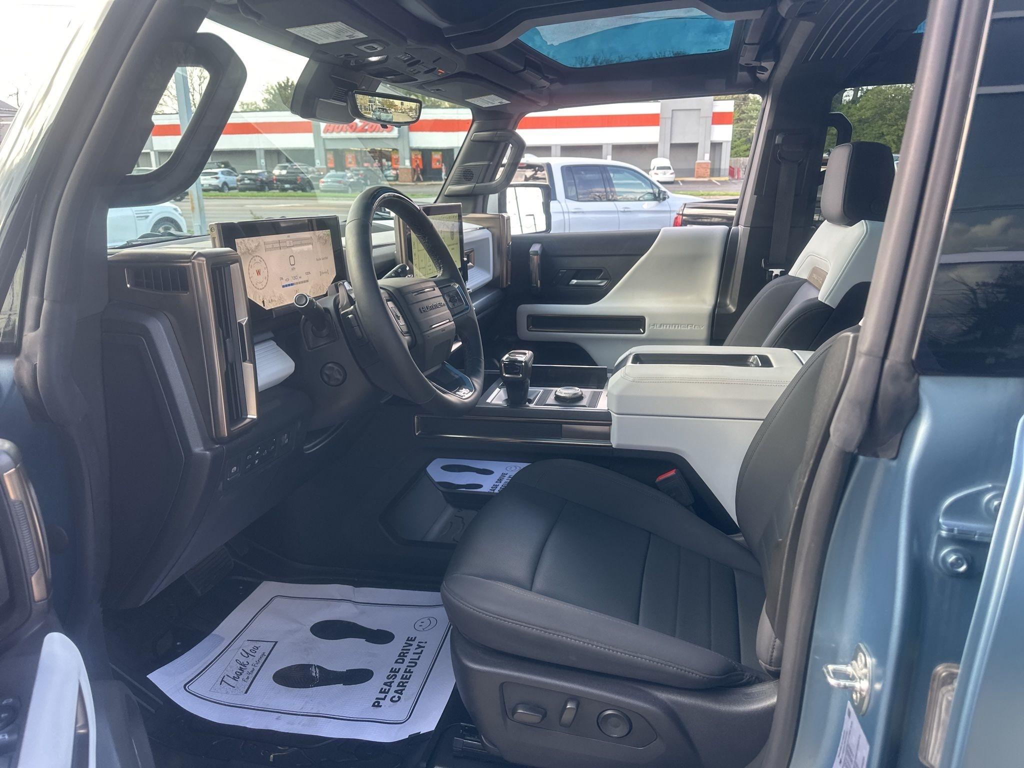 GMC HUMMER EV  2024