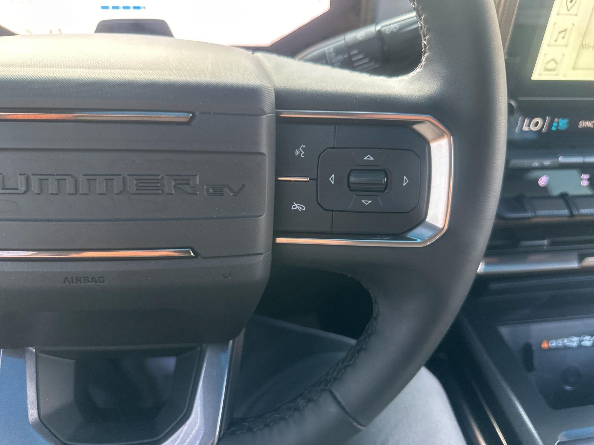 GMC HUMMER EV  2024