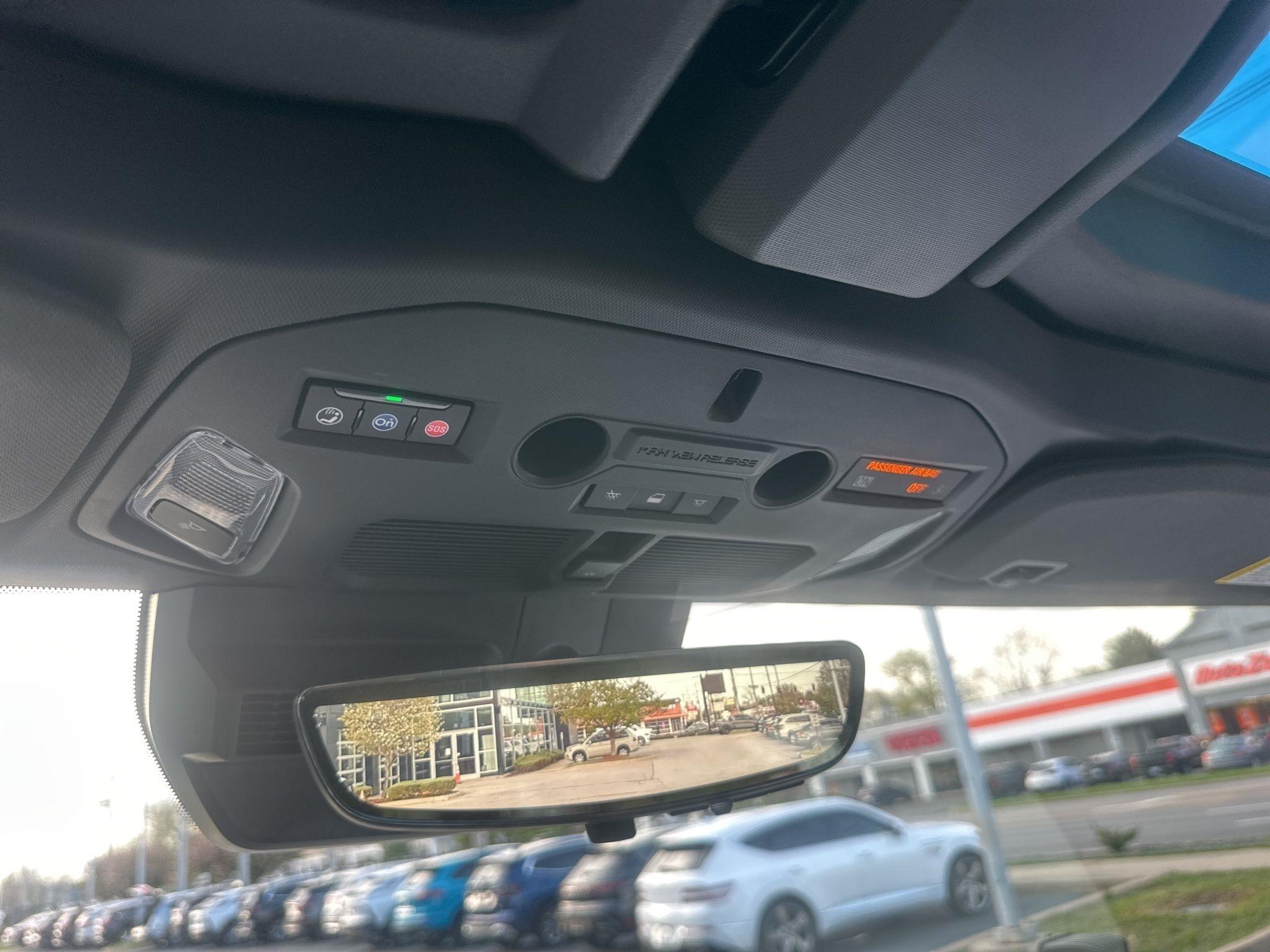 GMC HUMMER EV  2024